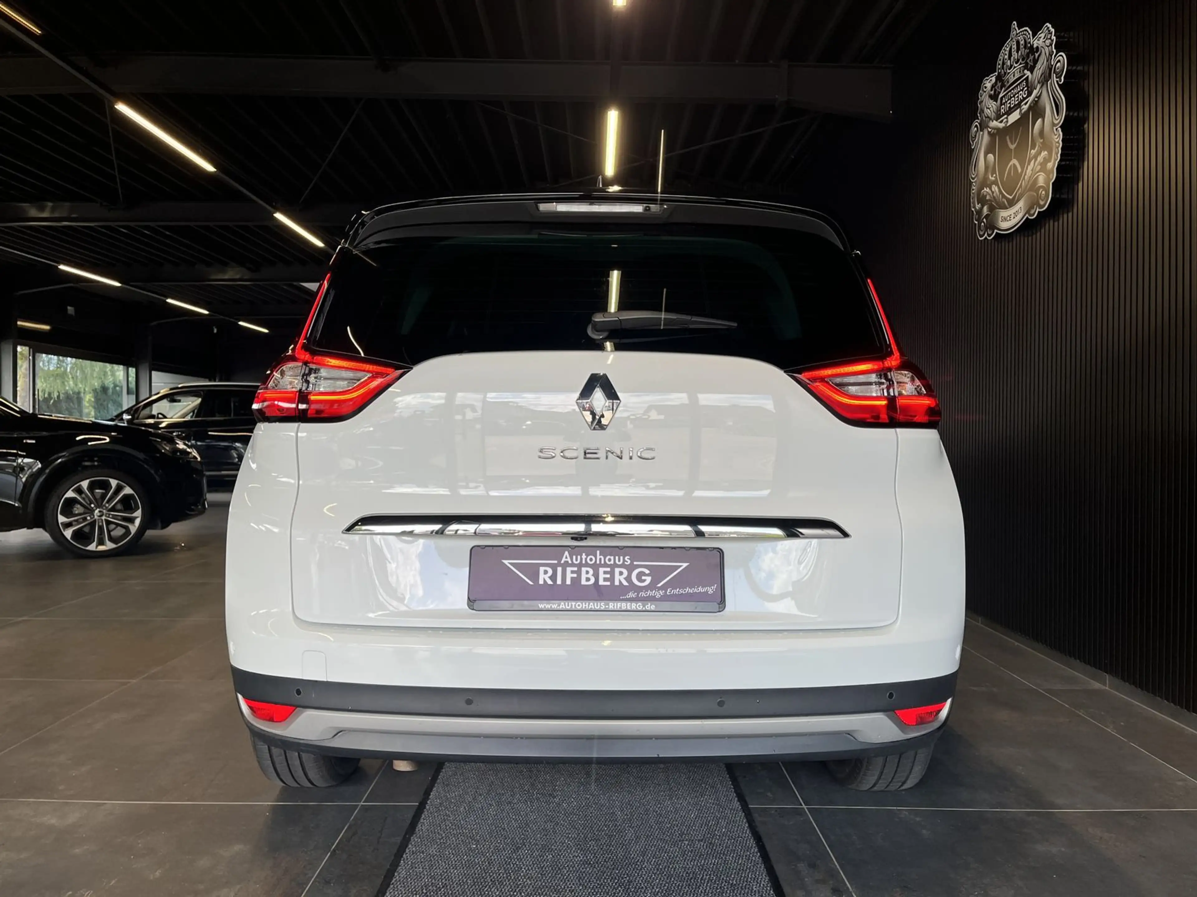 Renault Grand Scenic 1.3 TCE Techno/360°/KEYLESS/LED — photo 5