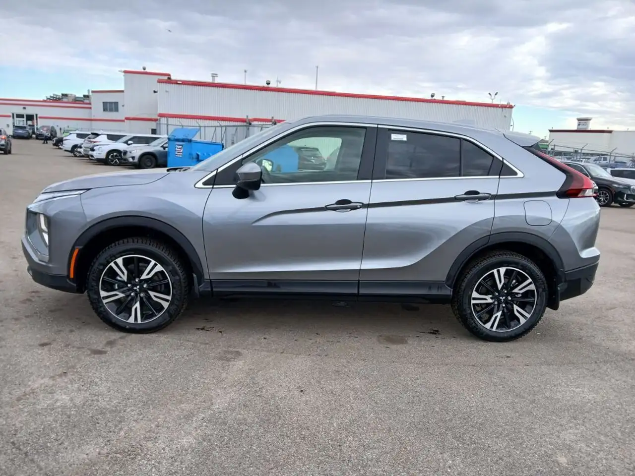 Mitsubishi Eclipse Cross снимка Mitsubishi Eclipse Cross