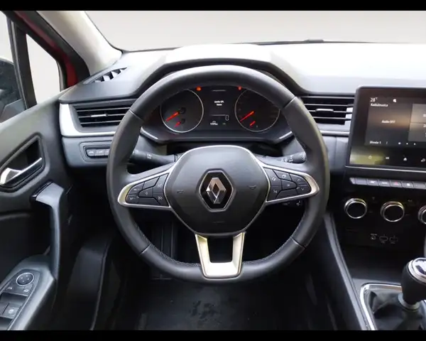 Renault Captur view 12
