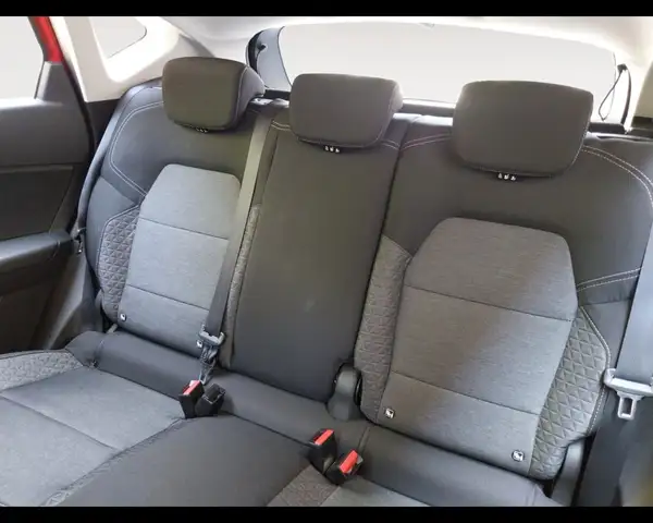 Renault Captur view 13