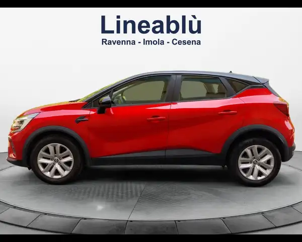 Renault Captur view 2