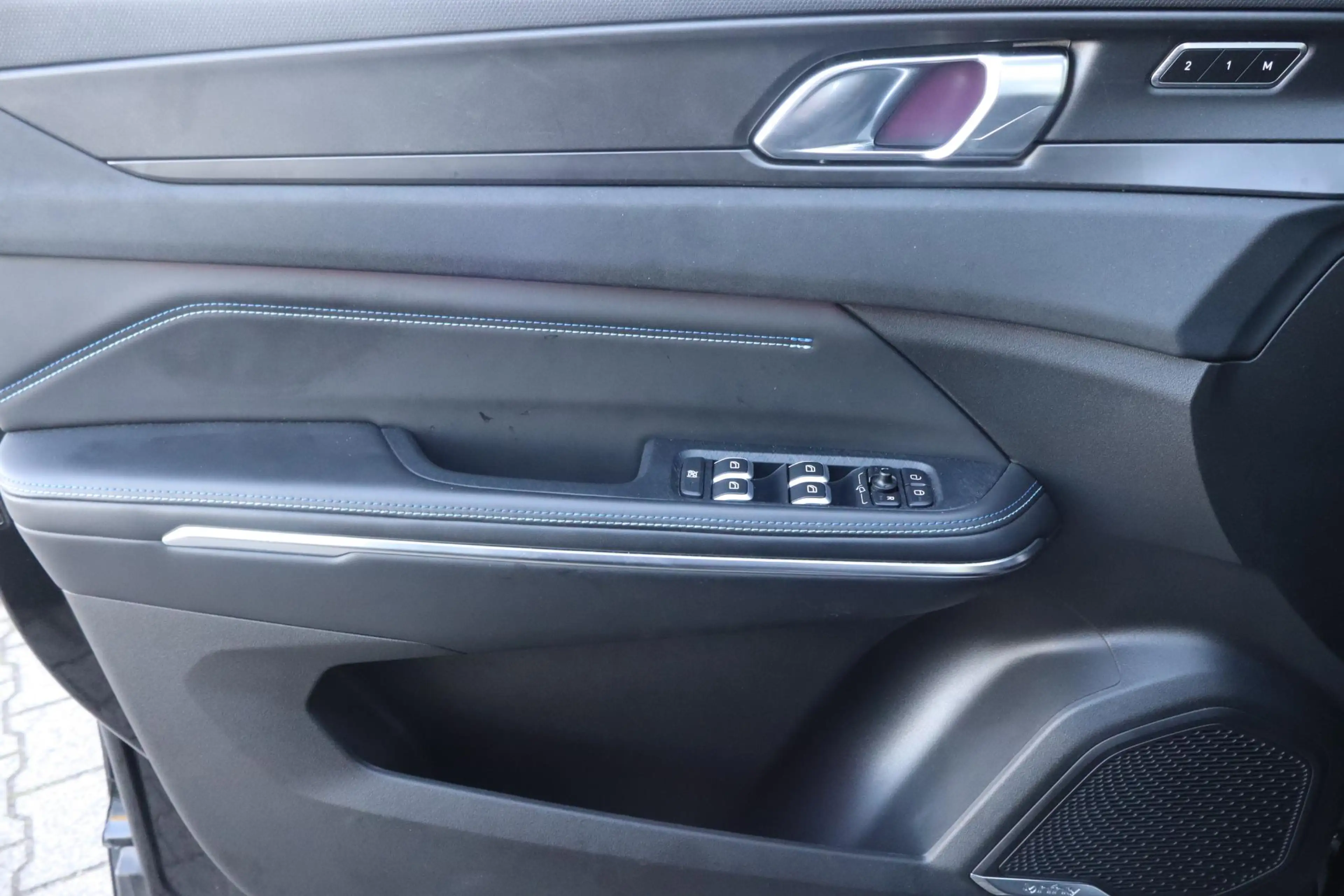 Lynk & Co 01 1.5 | Panoramadak | Automaat | LM velgen | Apple c — photo 17