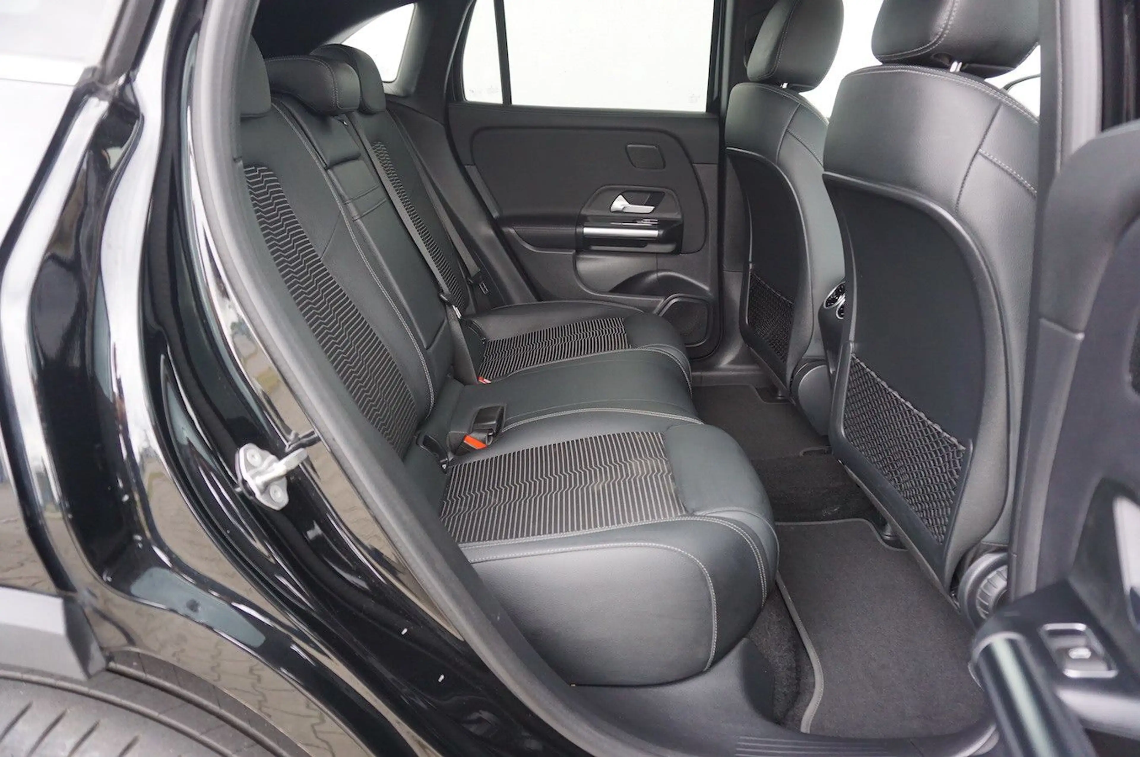 Mercedes-Benz EQA 250 Progressive SoH 95,6 % WideScreen 458 — photo 12
