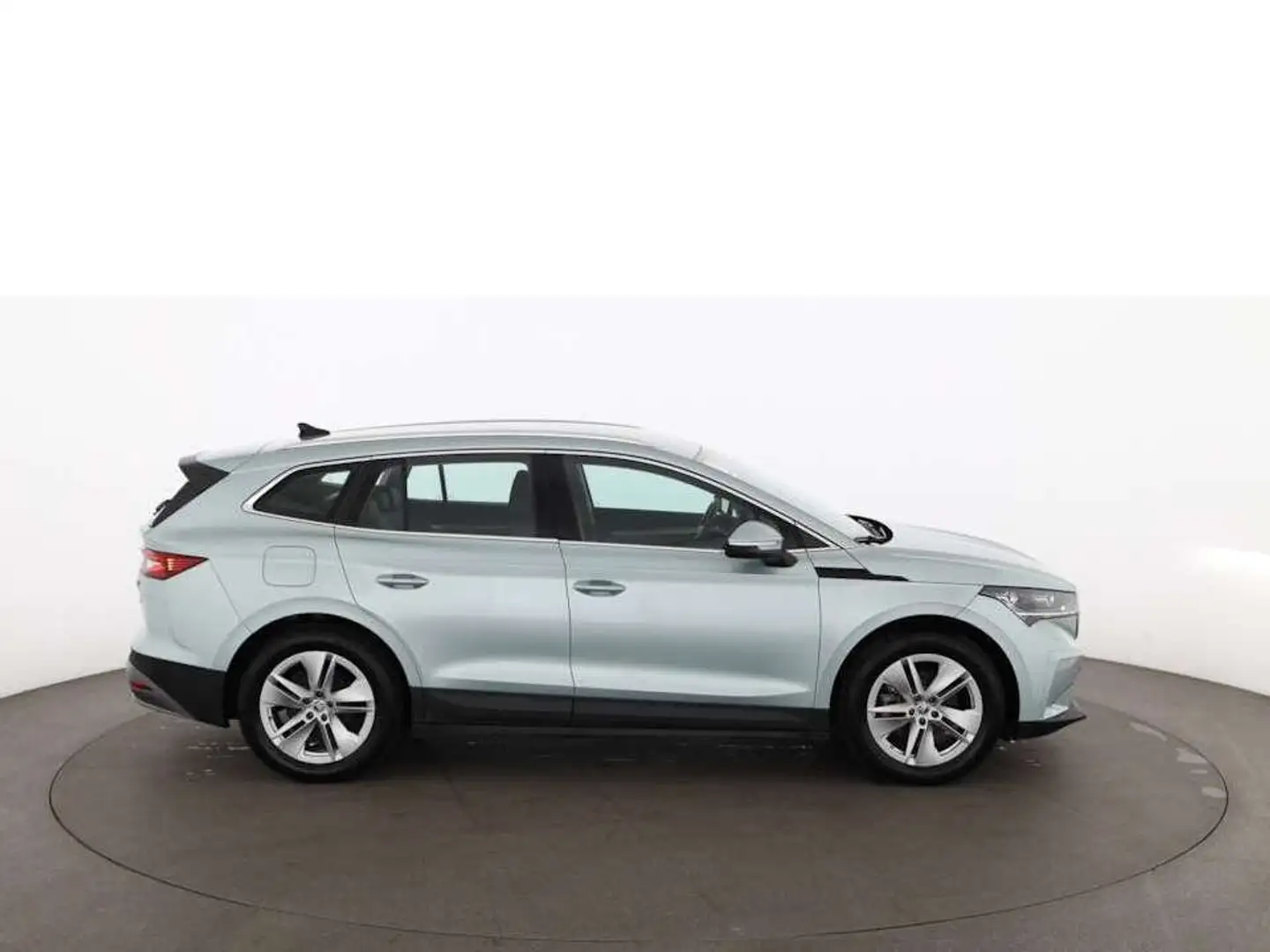 Skoda Enyaq 80 Loft 82kWh Aut MATRIX NAVI ASSIST R-CAM Silber - 2