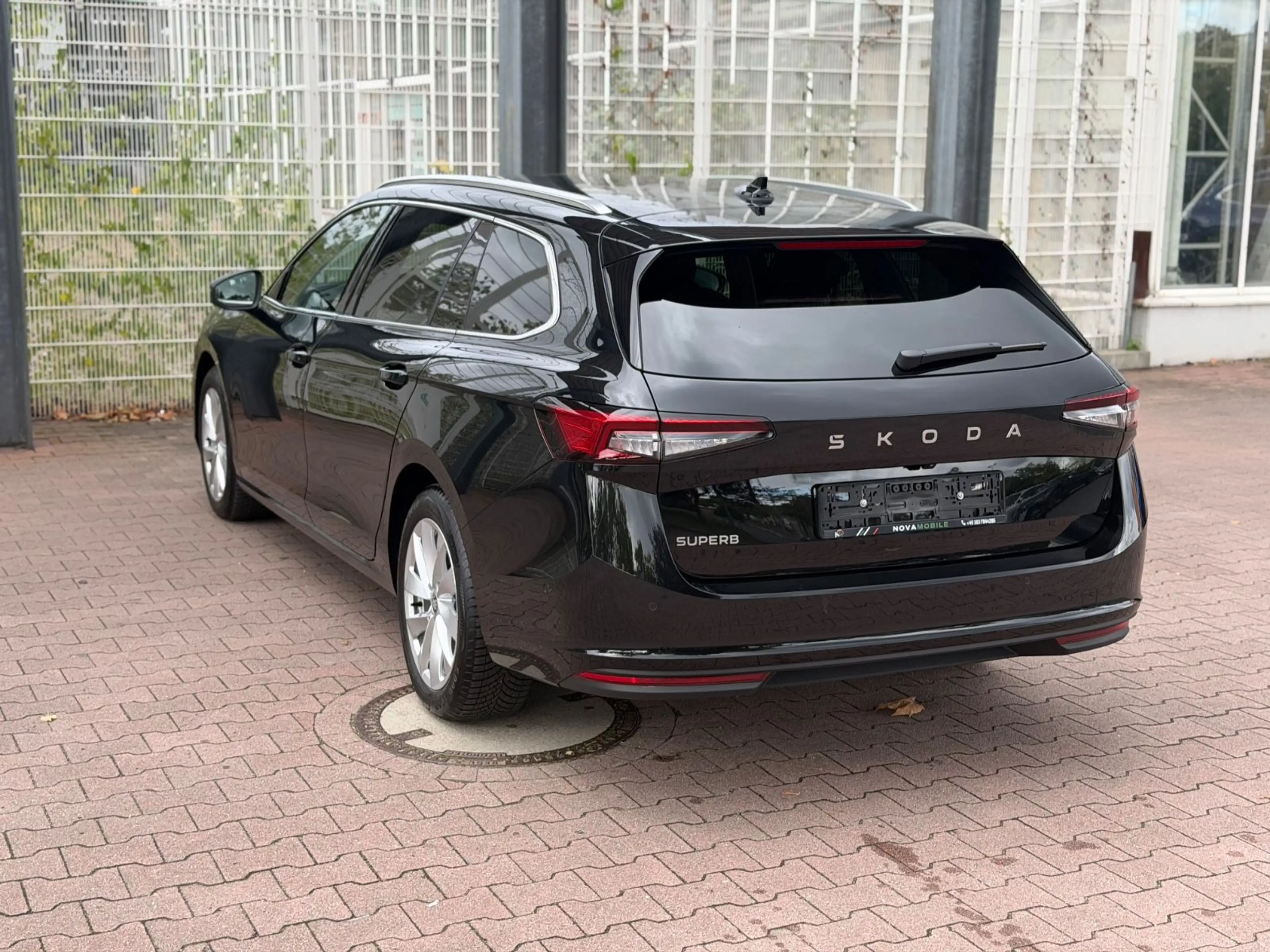 Skoda Superb Kombi 360G/ACC/LED/MASSAGE — photo 7
