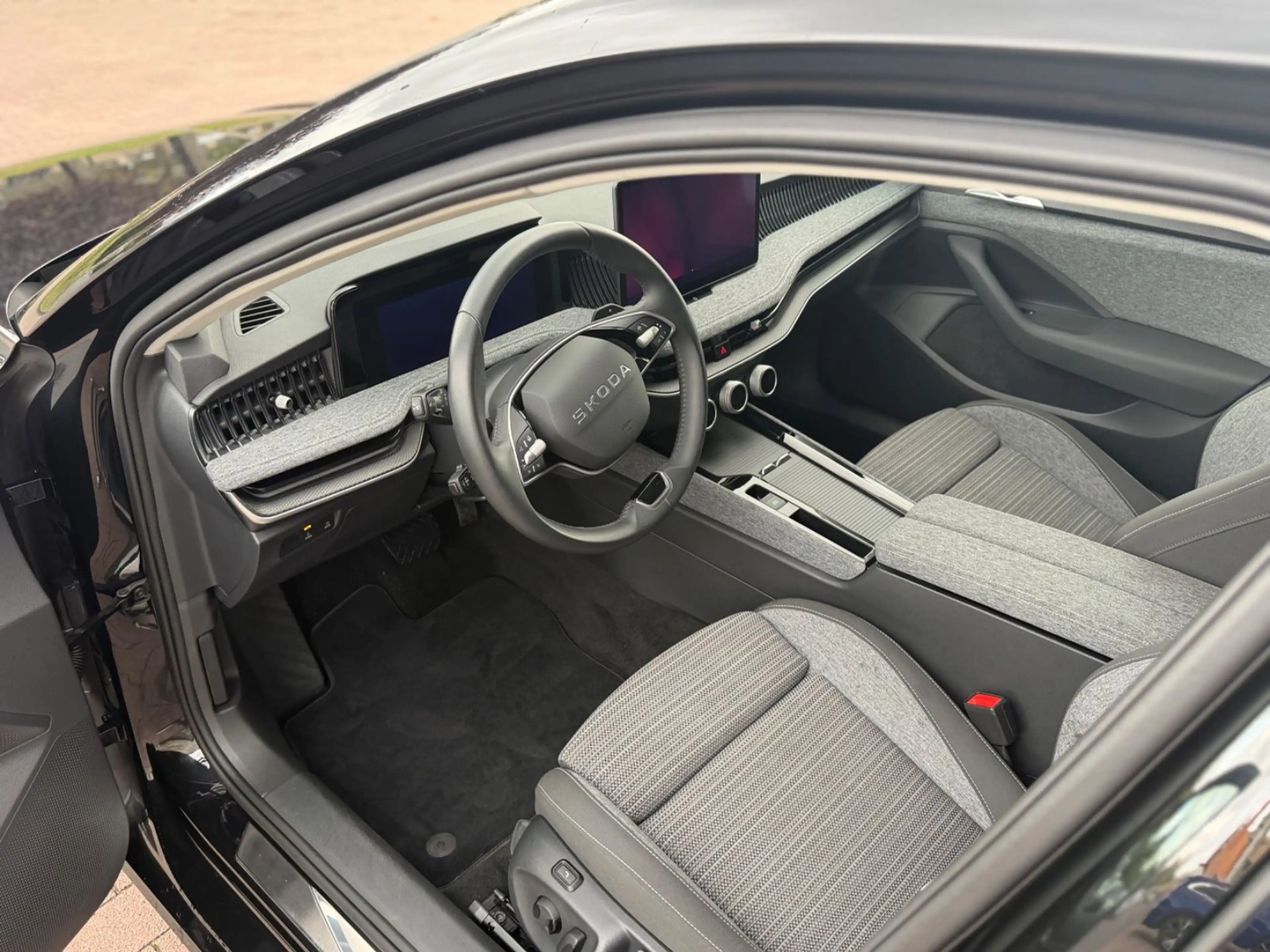 Skoda Superb Kombi 360G/ACC/LED/MASSAGE — photo 15
