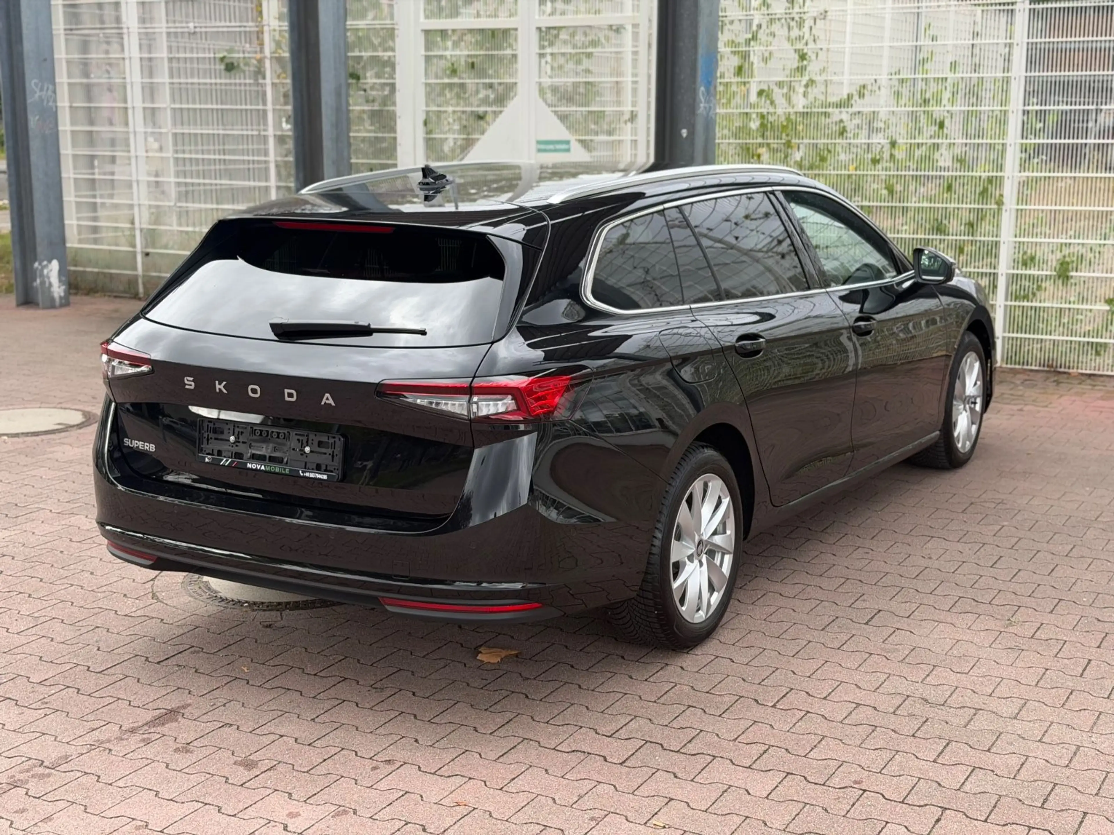Skoda Superb Kombi 360G/ACC/LED/MASSAGE — photo 5