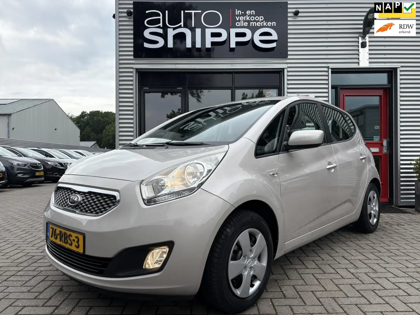 Kia Venga 1.4 CVVT Seven -AIRCO-CRUISECONTROL-NAVIGATIE-BLUE Beige - 1