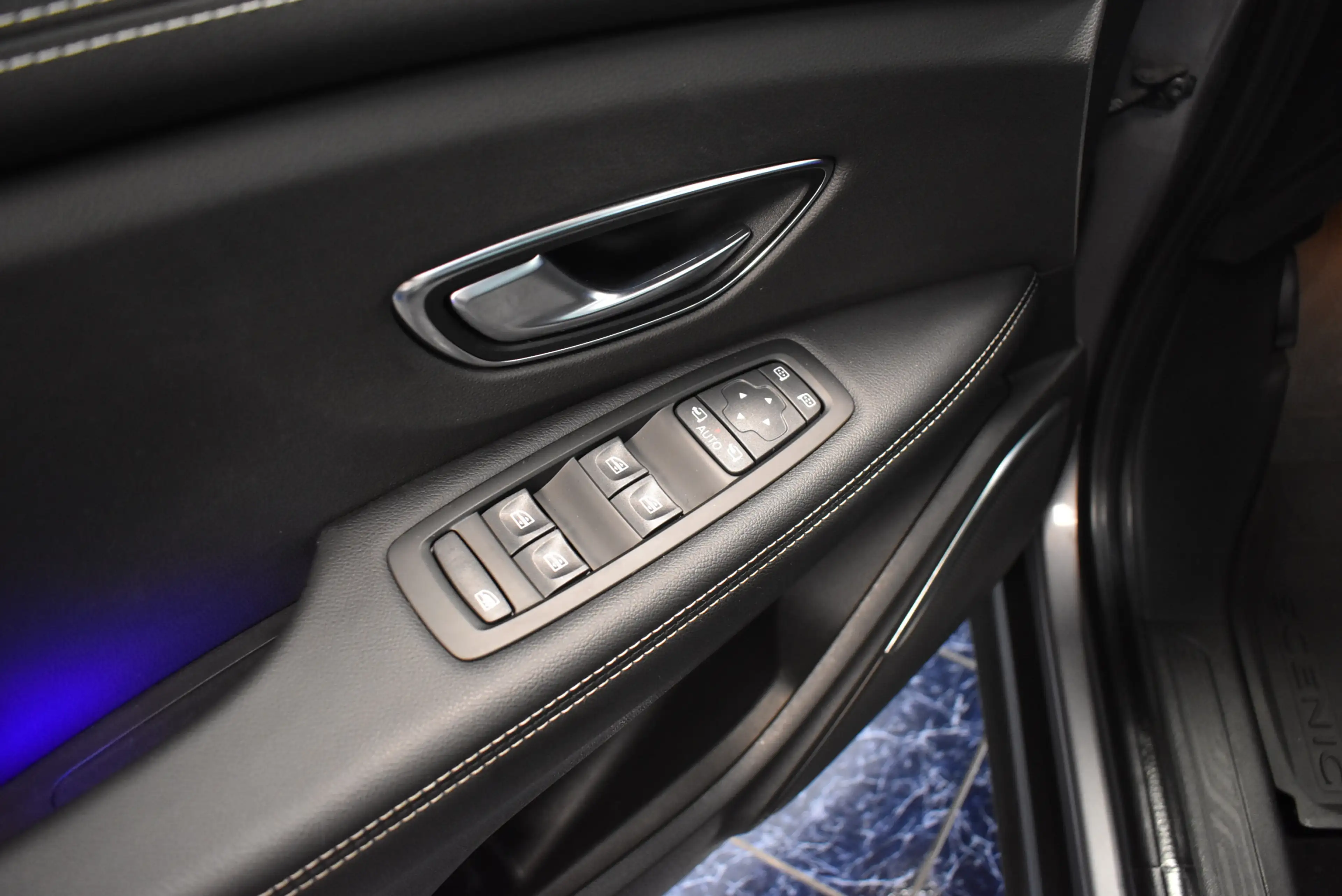 Renault Grand Scenic TCe 160 Intens Aut Navi LED Kamer — photo 14