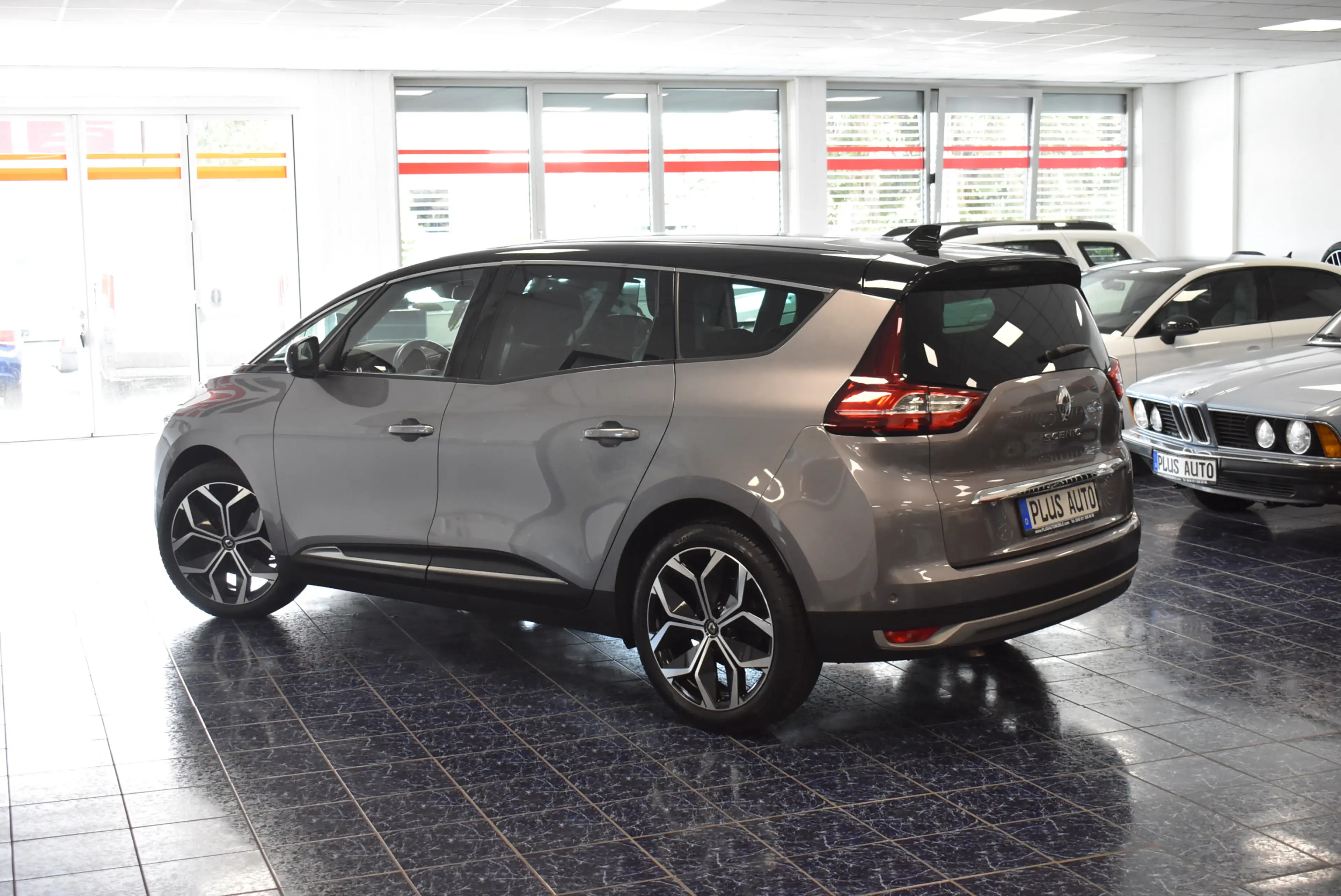 Renault Grand Scenic TCe 160 Intens Aut Navi LED Kamer — photo 4