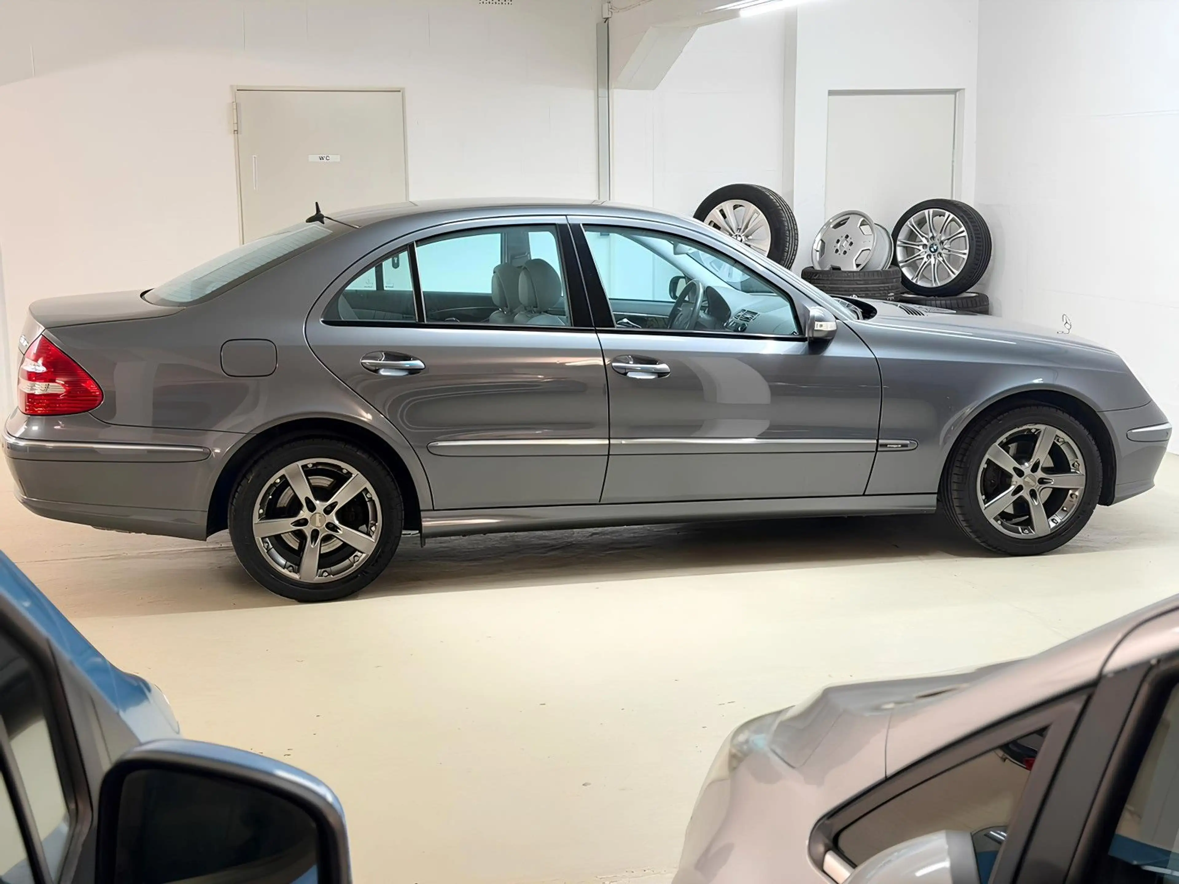 Mercedes-Benz E 350 4Matic V6 *1.HND *XENON *SHZ *AHK *TEMPO — photo 7