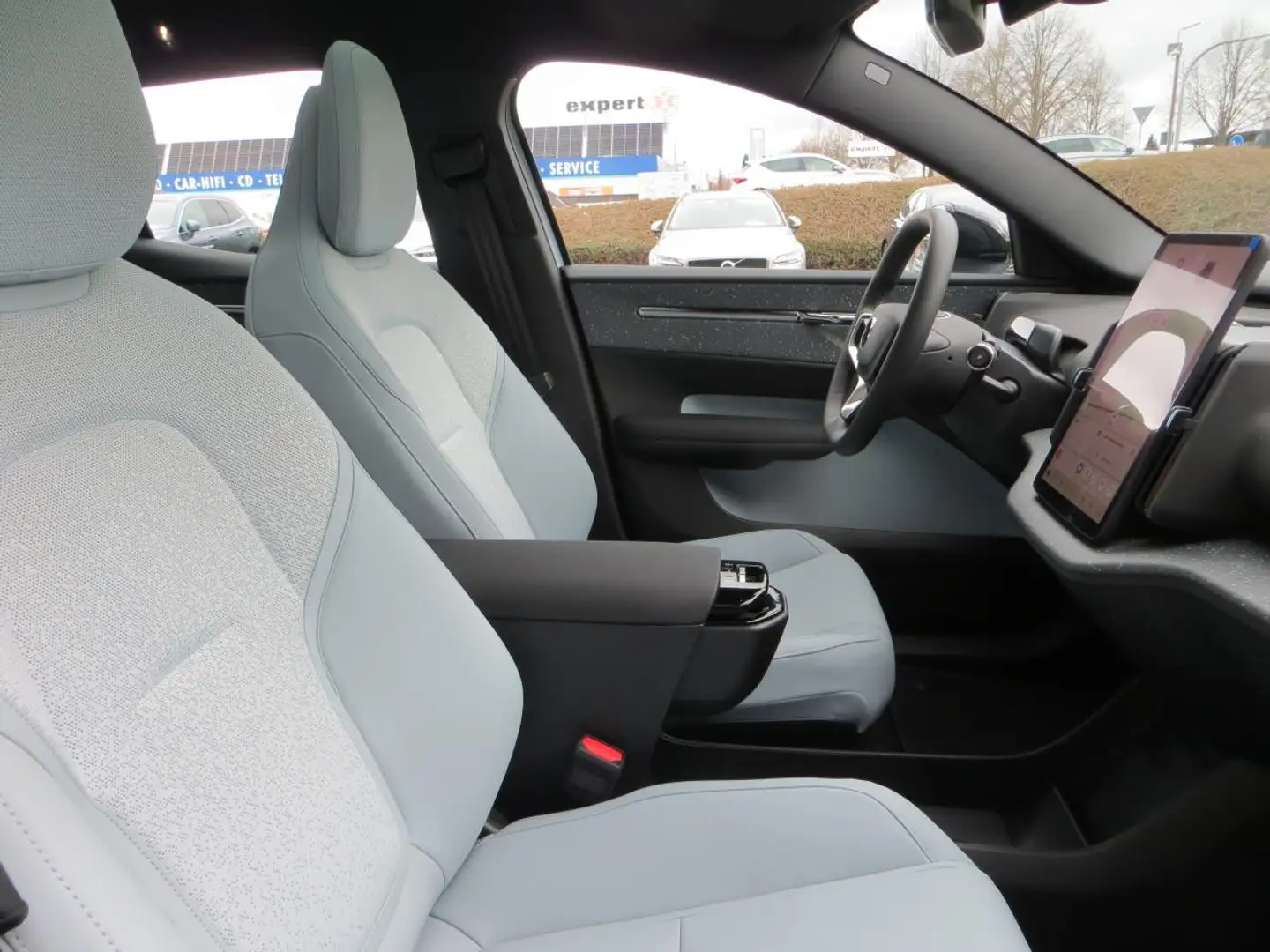 Volvo EX30 Twin Motor Performance AWD Ultra Blau - 2