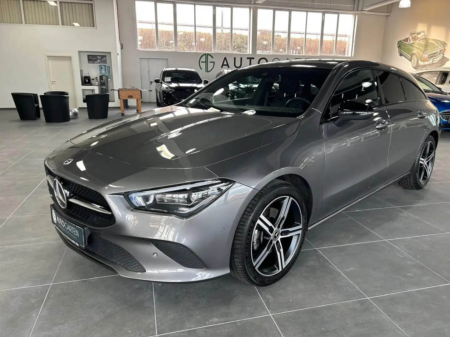 Mercedes-Benz CLA 200 CLA 200*Navi&Kamera*Leder*LED*1.Hand Grau - 1