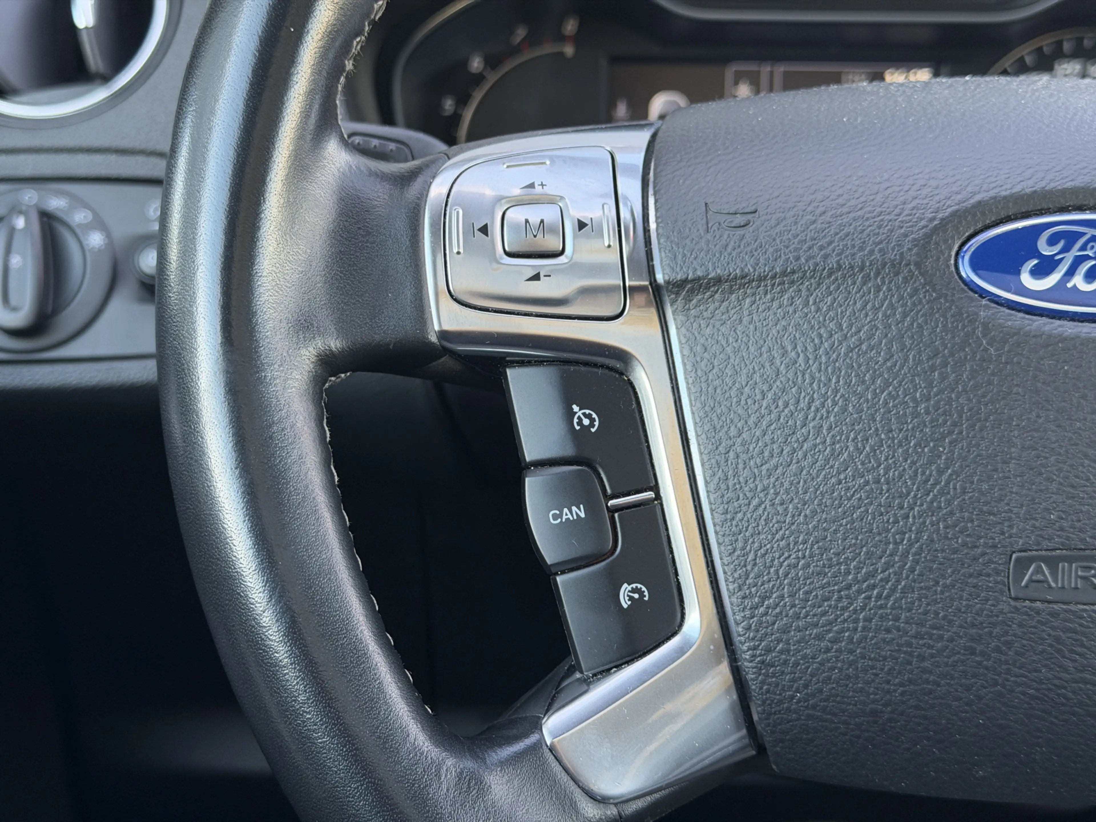 Ford S-Max BWJ 2015 | 1.6T 161PK Platinum 7p. | TREKHAAK | PA — photo 6