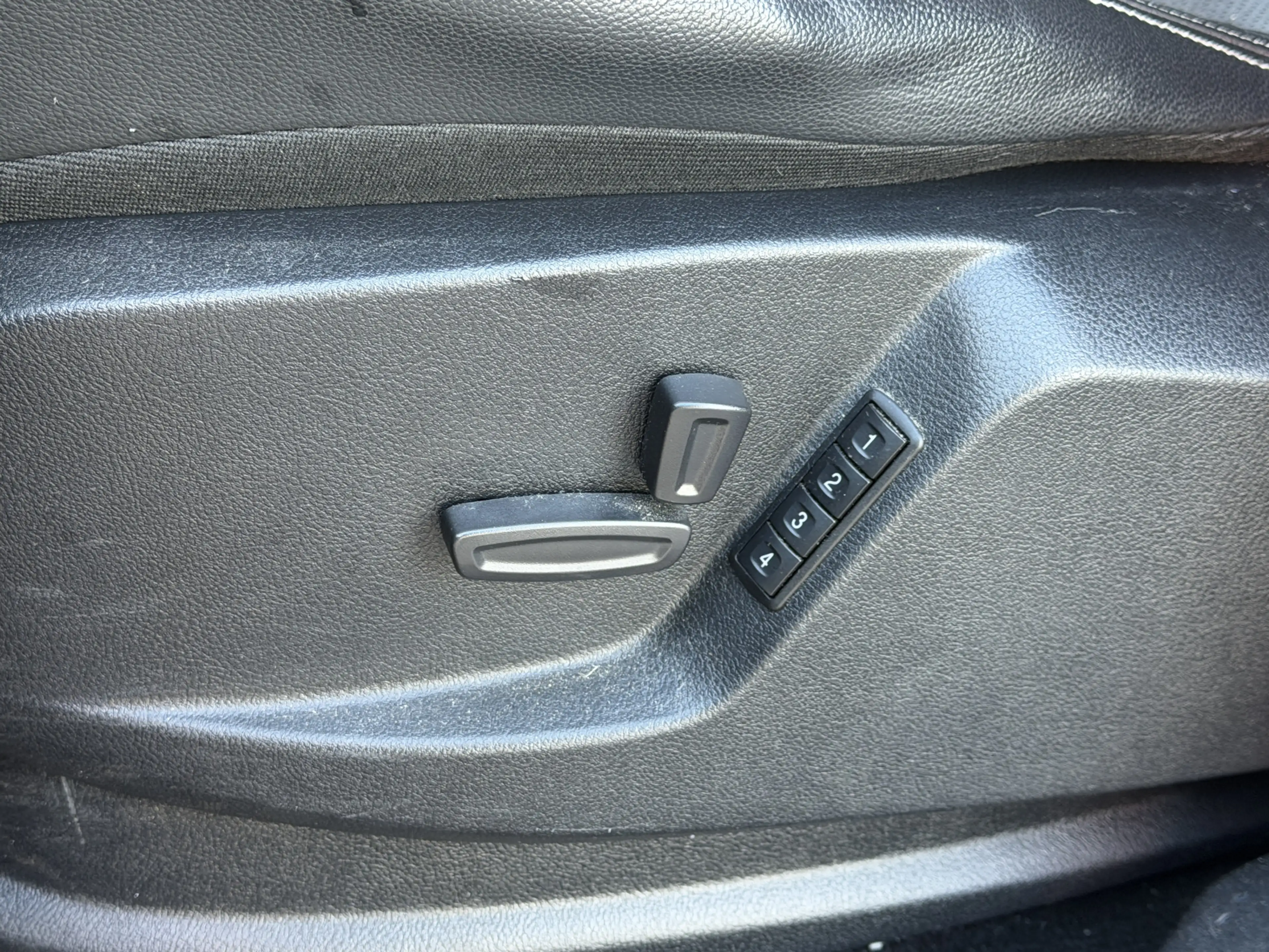 Ford S-Max BWJ 2015 | 1.6T 161PK Platinum 7p. | TREKHAAK | PA — photo 5