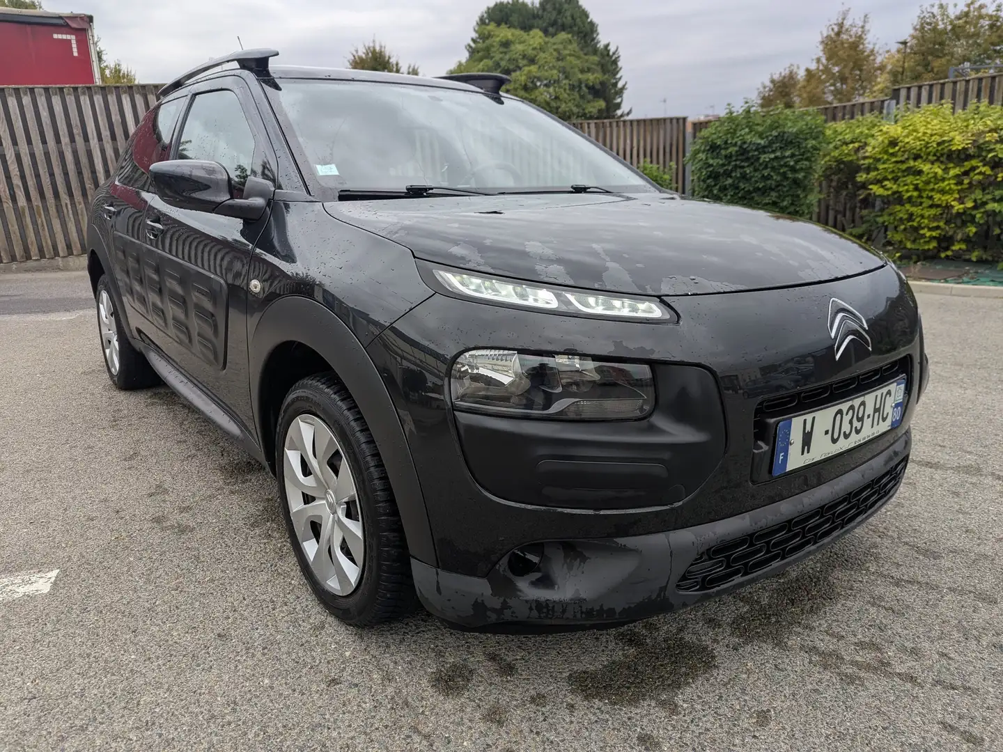 Citroen C4 Cactus 100 S FEEL VO:537 Noir - 1