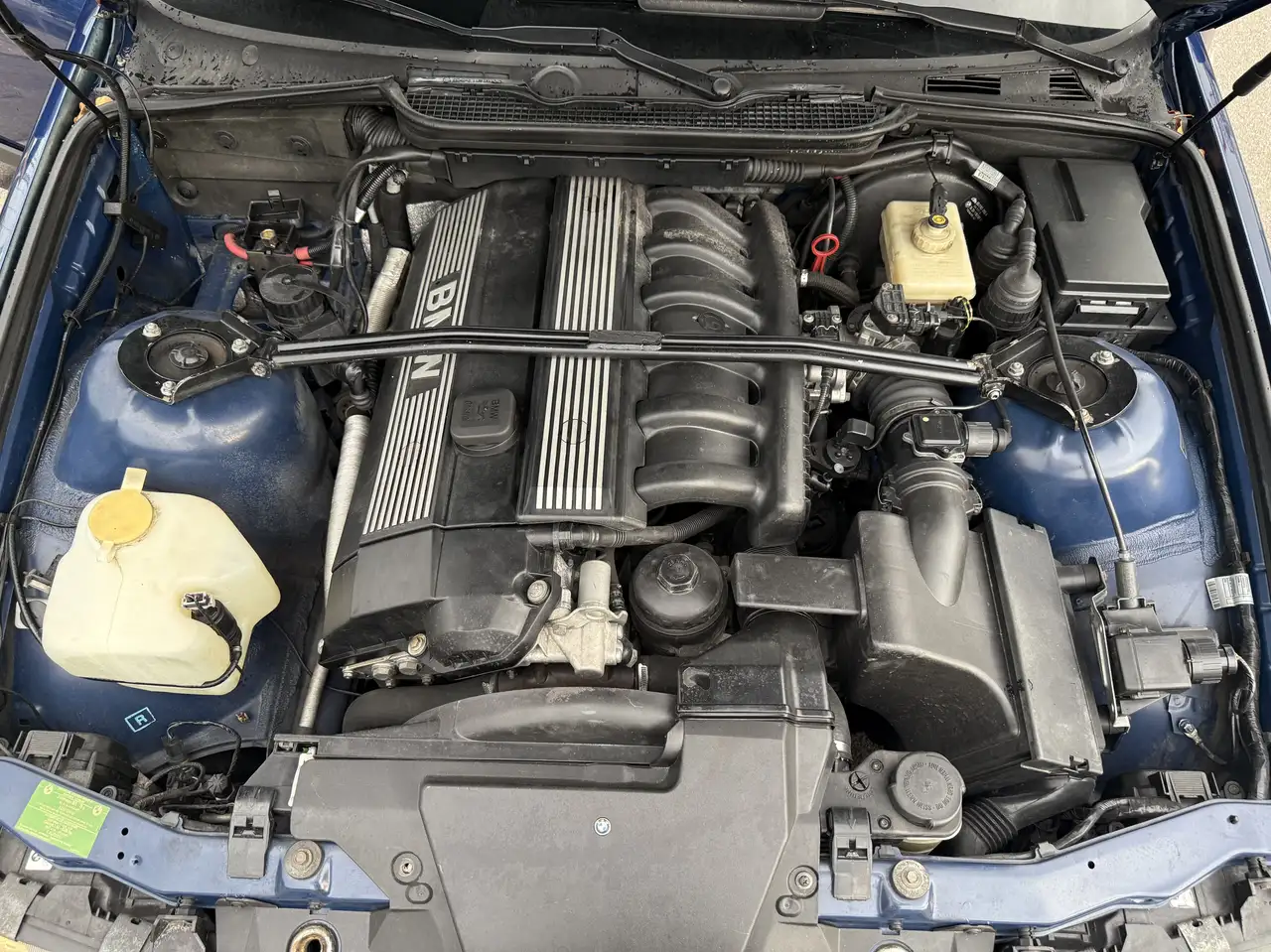 BMW E36 320i Automatik | 6-Zylinder | 174.974 km, foto 4