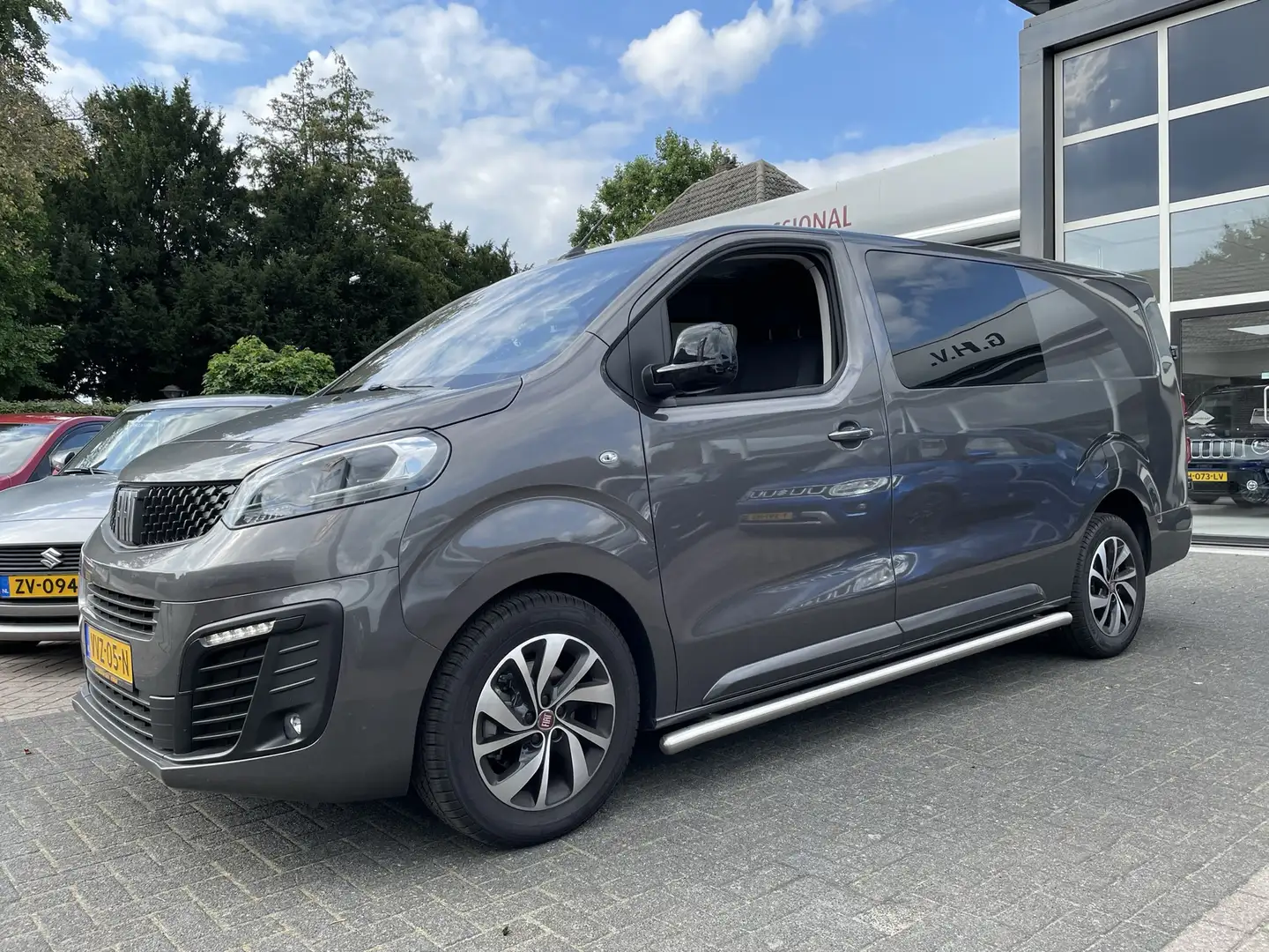 Fiat Scudo 2.0D 145pk L3H1 Business Pro+ Dubbel Cabine Grijs - 2