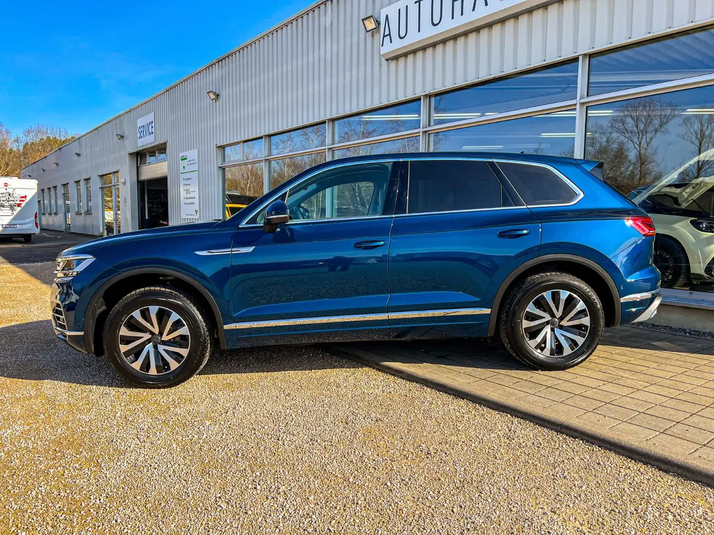 Volkswagen Touareg Elegance 4Motion+Standheizung+ Blau - 2