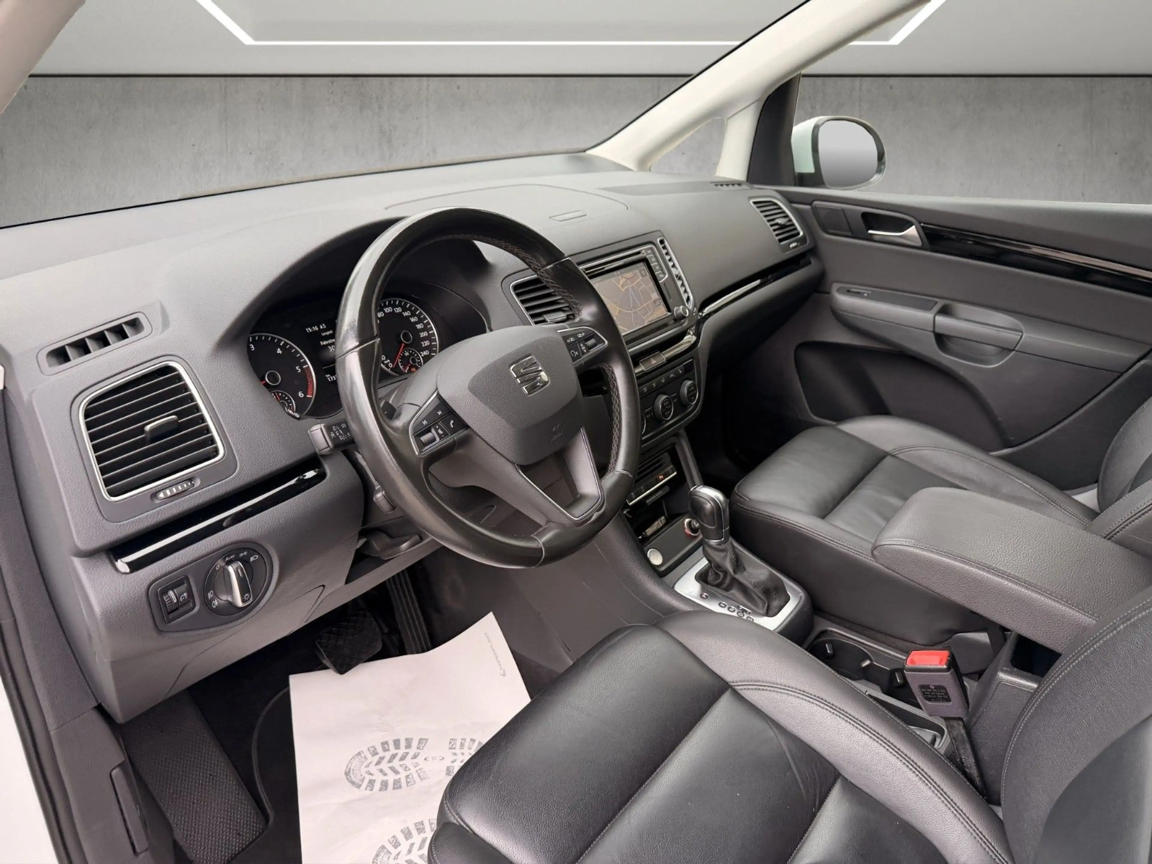 SEAT Alhambra Style 2.0 TDI Automatik*7-Sitzer*NAVI* — photo 7