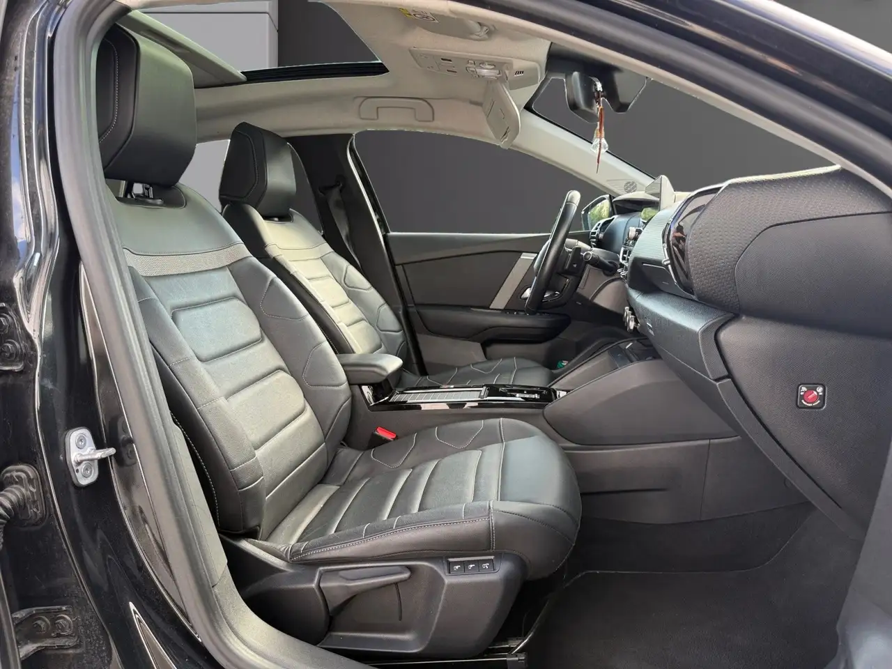 Citroen C4 Berline — photo 10