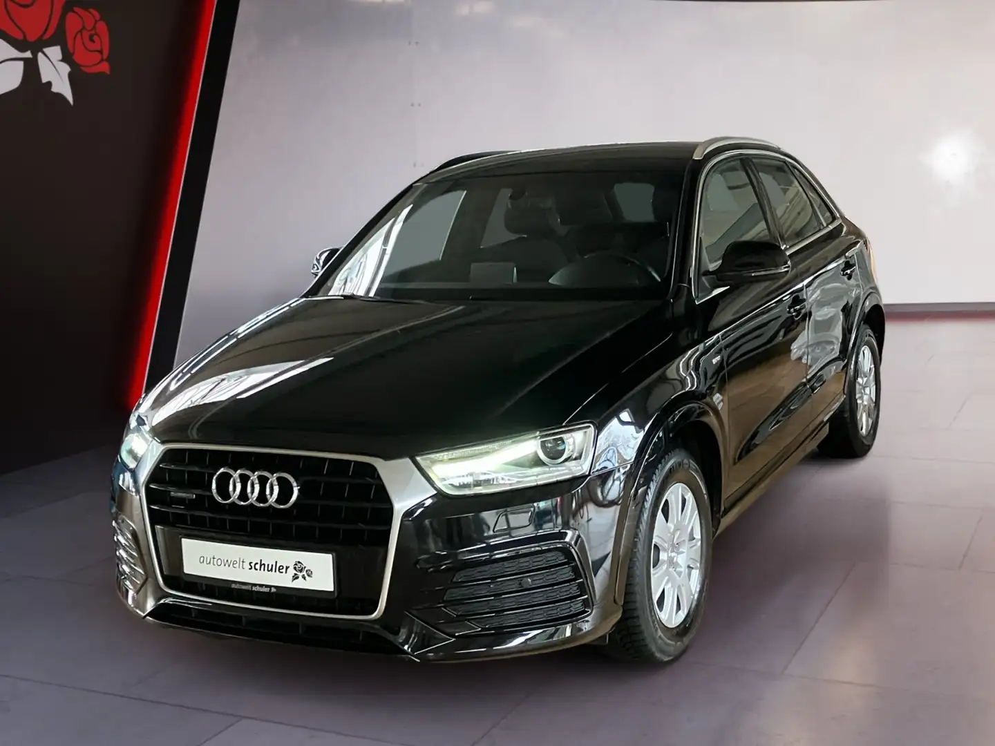 Audi Q3 2.0 TDI quattro sport AHK S-line Navi Xenon Schwarz - 2