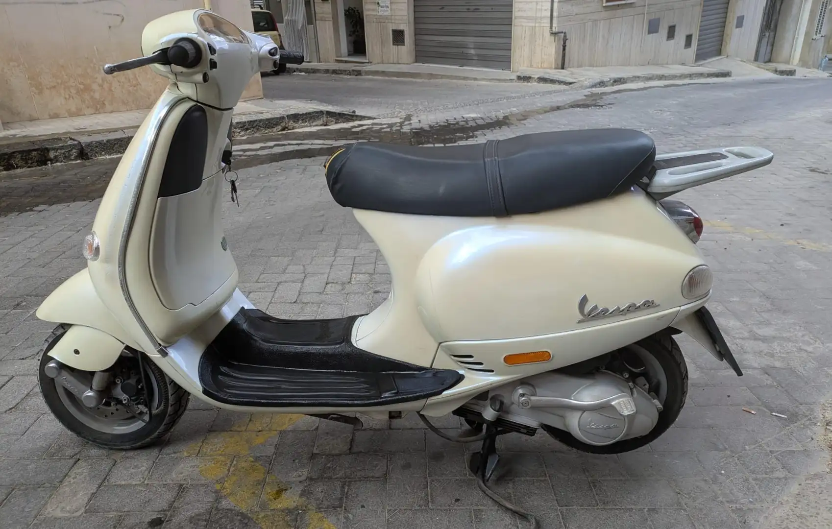 Piaggio ET 4 Белый - 2