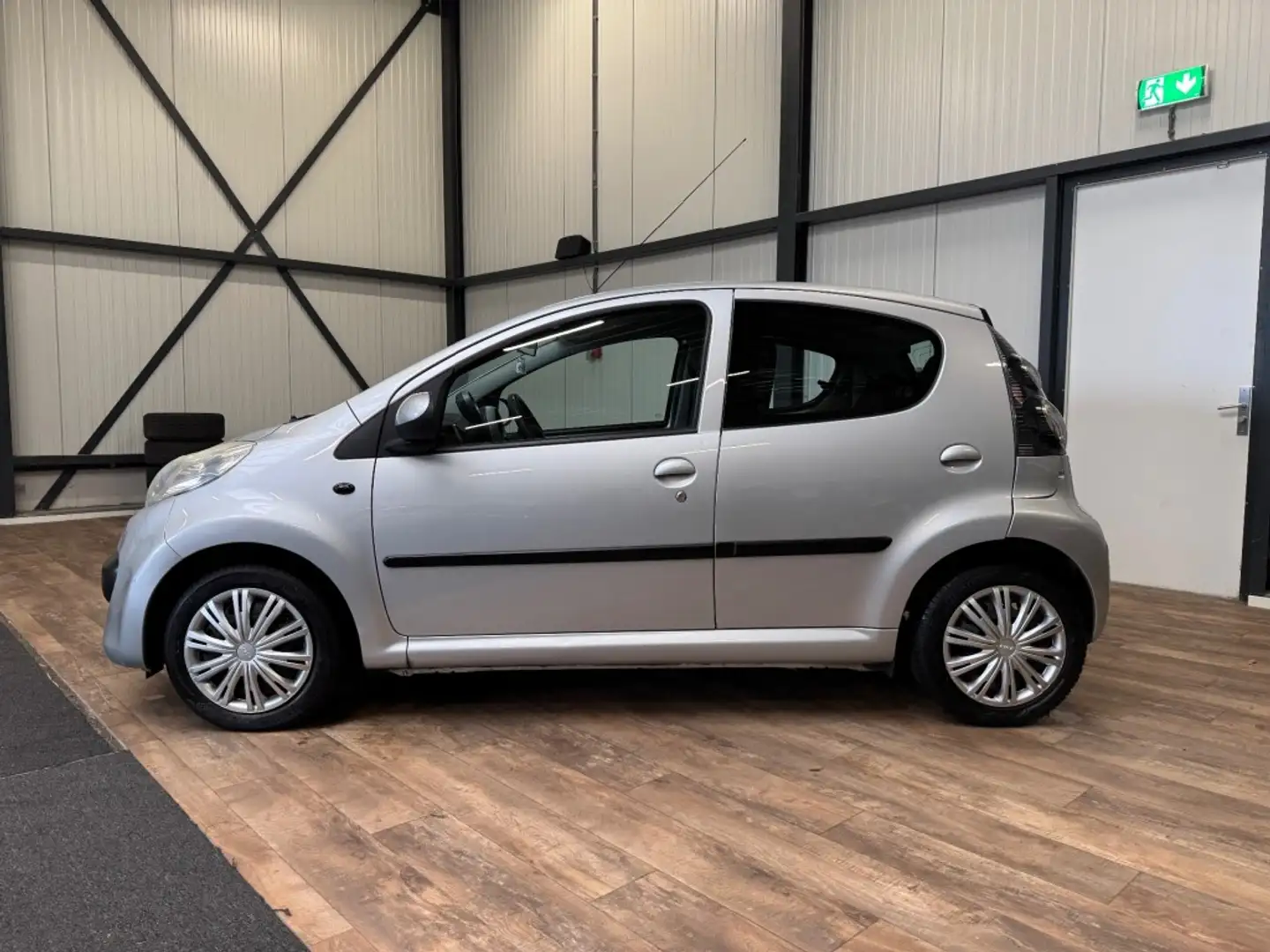 Citroen C1 1.0-12V Seduction / AIRCO / 5-DRS / ELEKTRISCHE RA Grau - 2