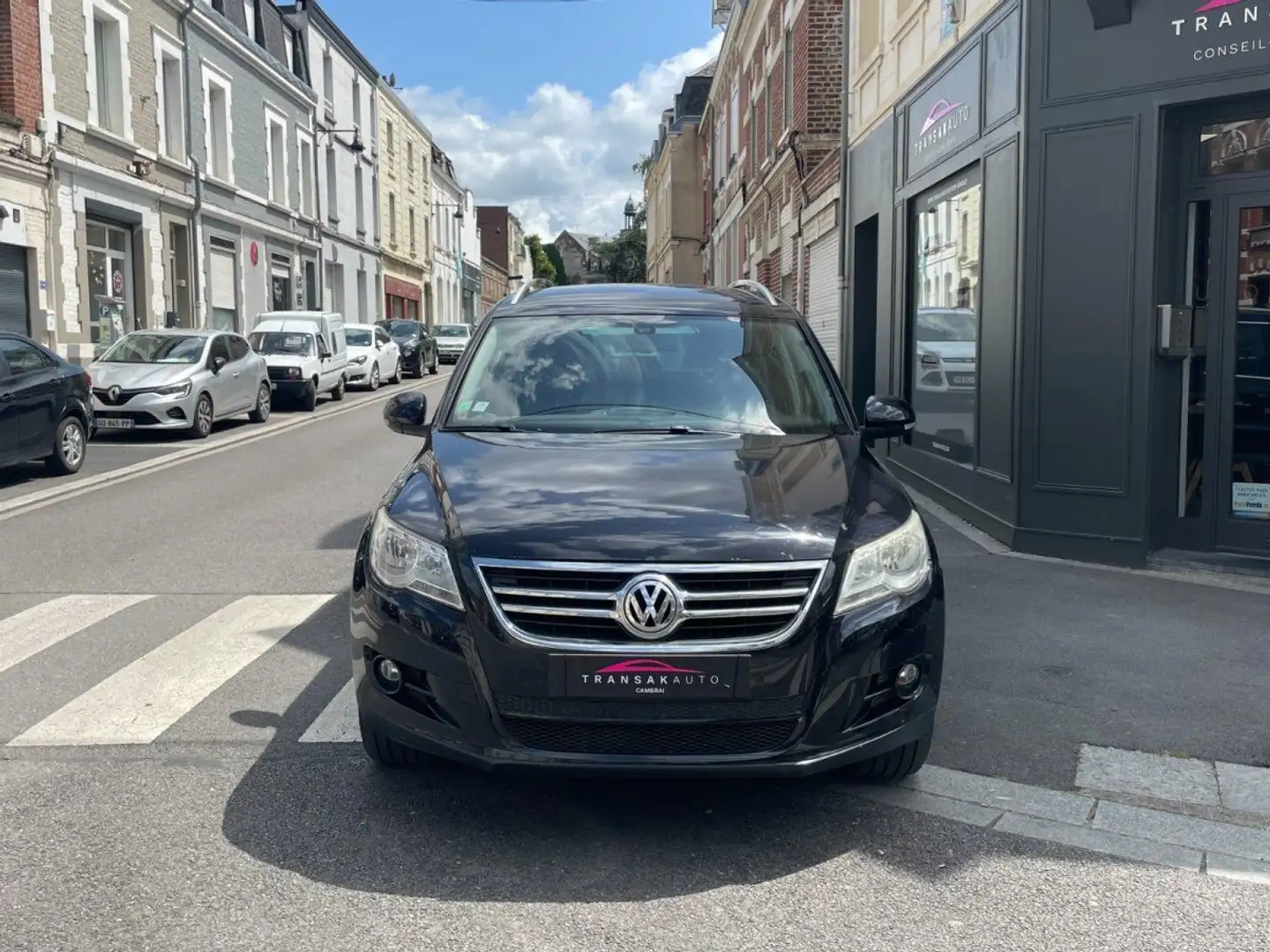Volkswagen Tiguan 2.0 TDI 140 FAP Bluemotion Technology / BLUETOOTH  Schwarz - 2