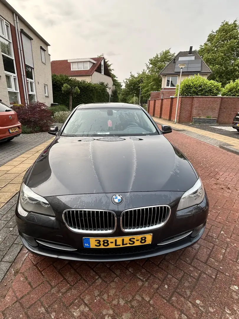 BMW 528 Executive Grijs - 1