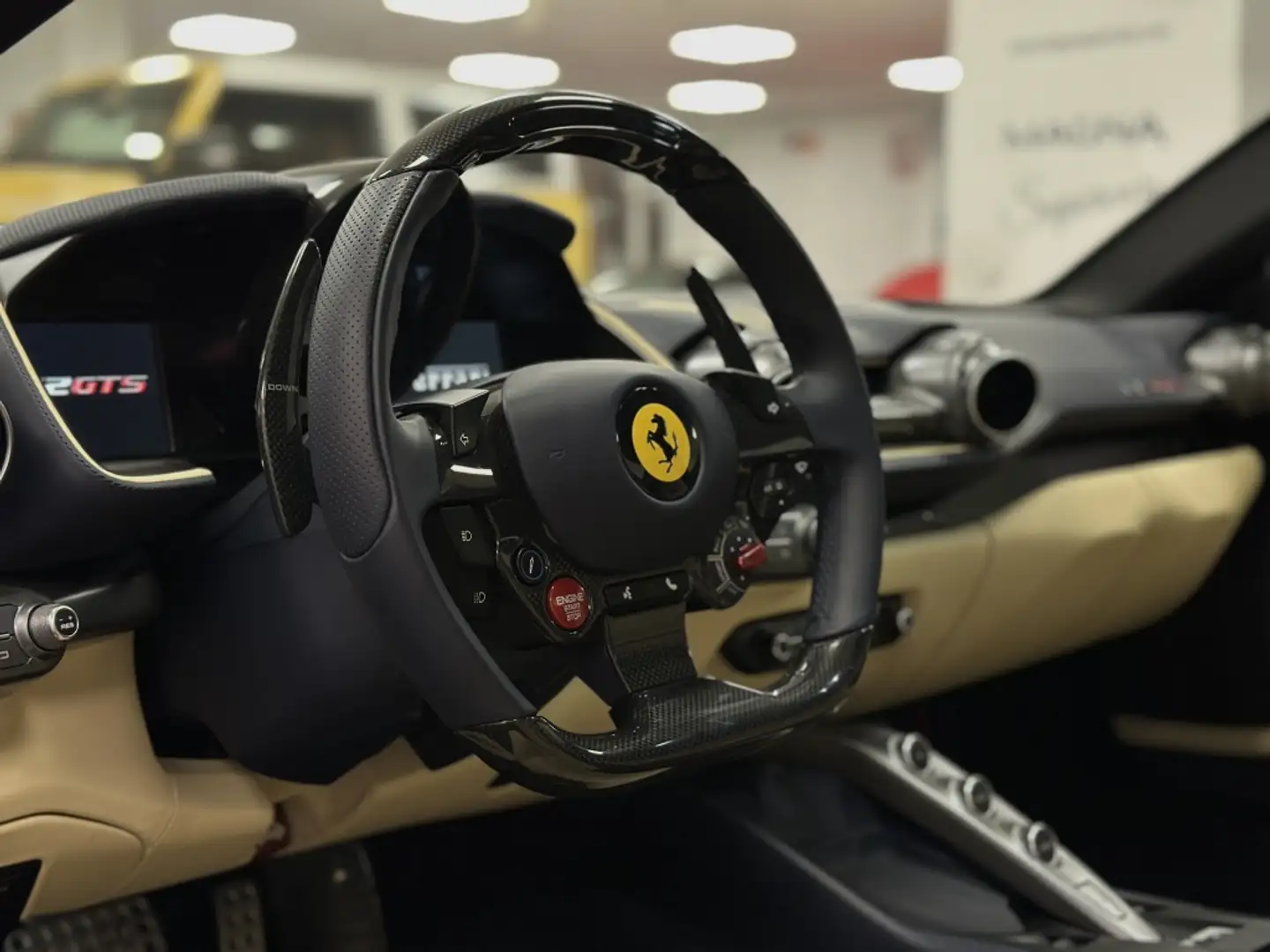 Ferrari 812 GTS Azul - 2