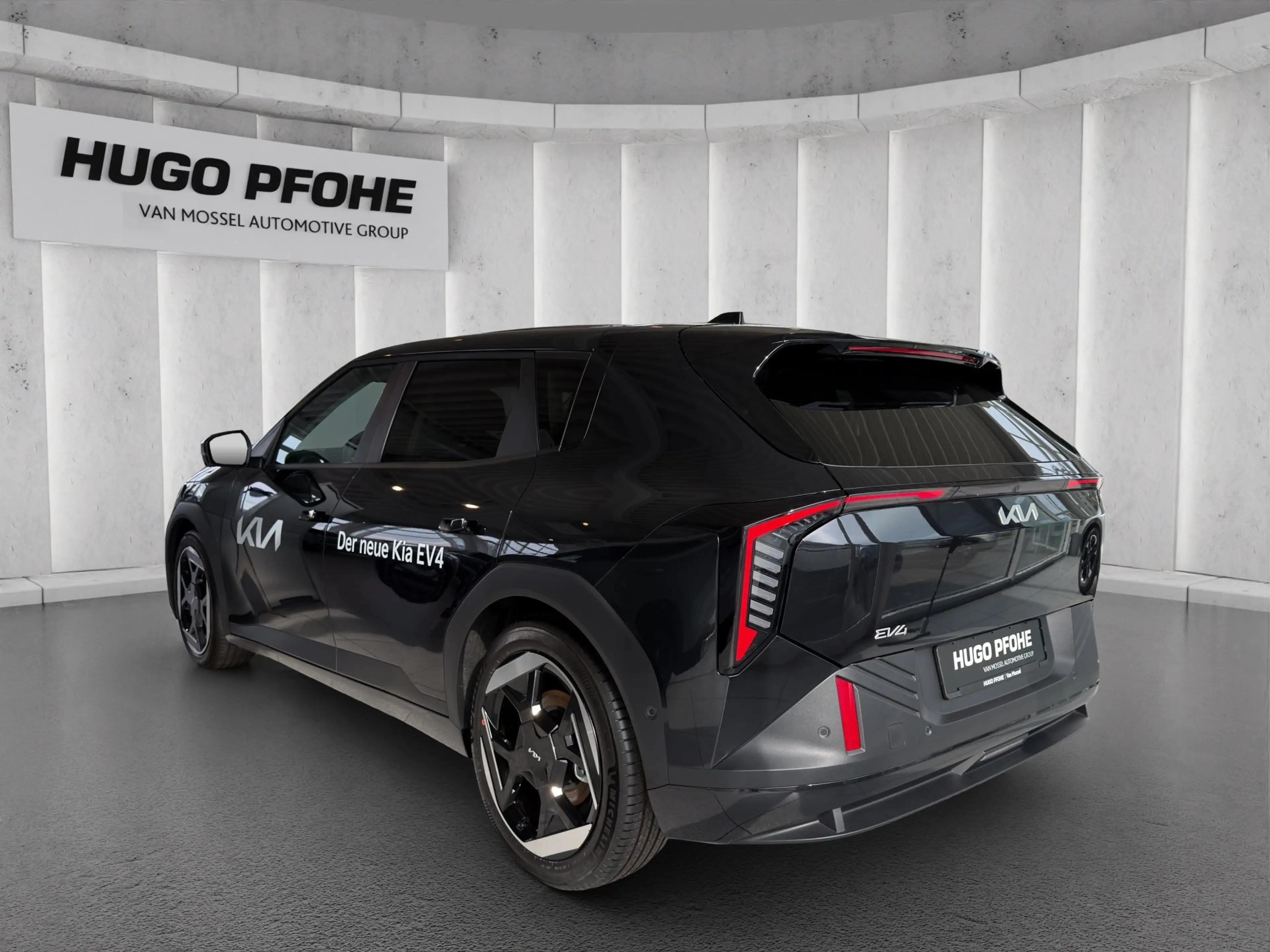 Kia EV4 Hatchback Earth 81 kWh 150 kW Frontantrieb Schrägh — photo 3