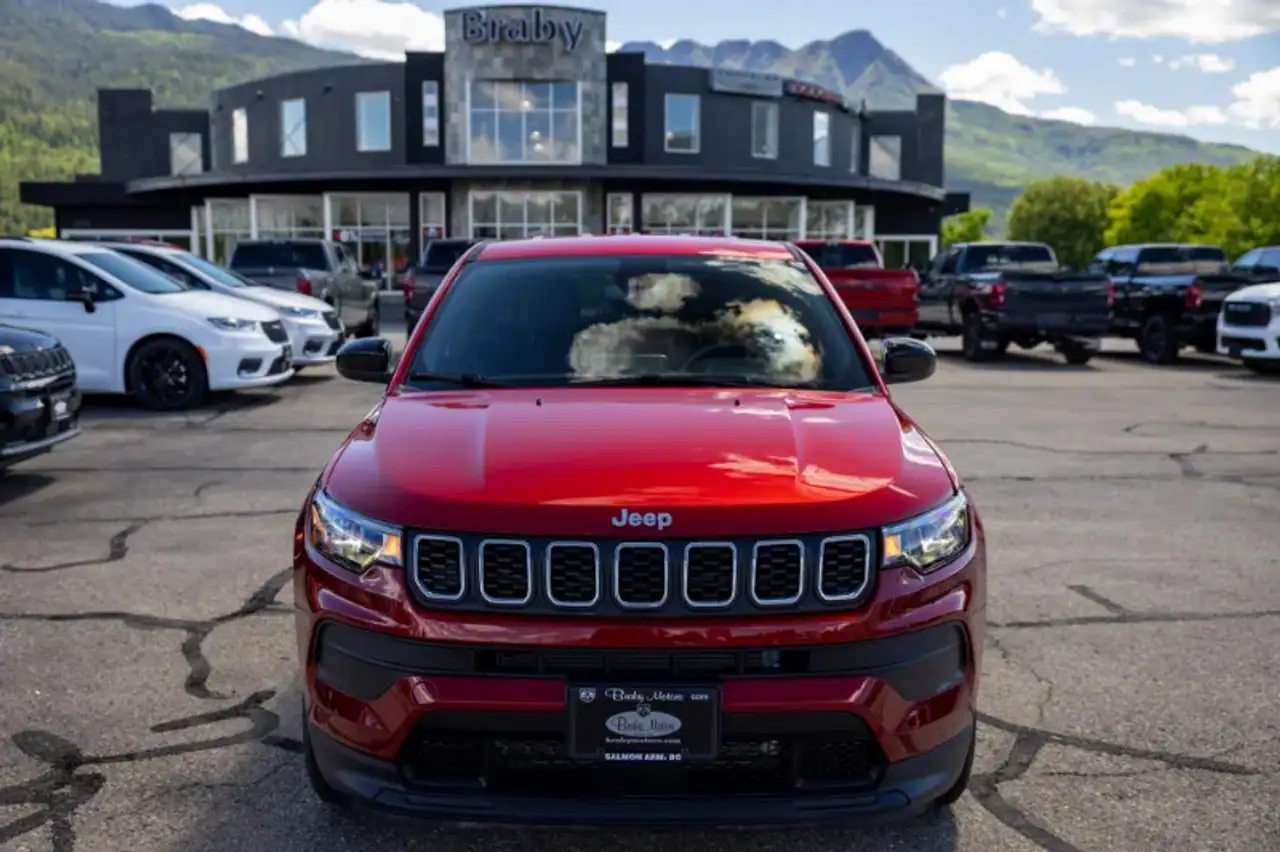 Jeep Compass снимка Jeep Compass