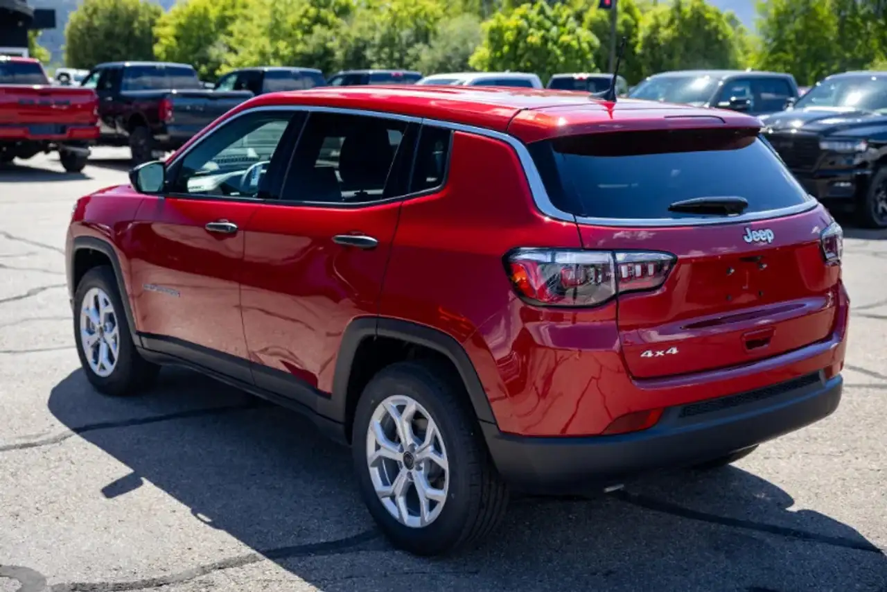 Jeep Compass снимка Jeep Compass
