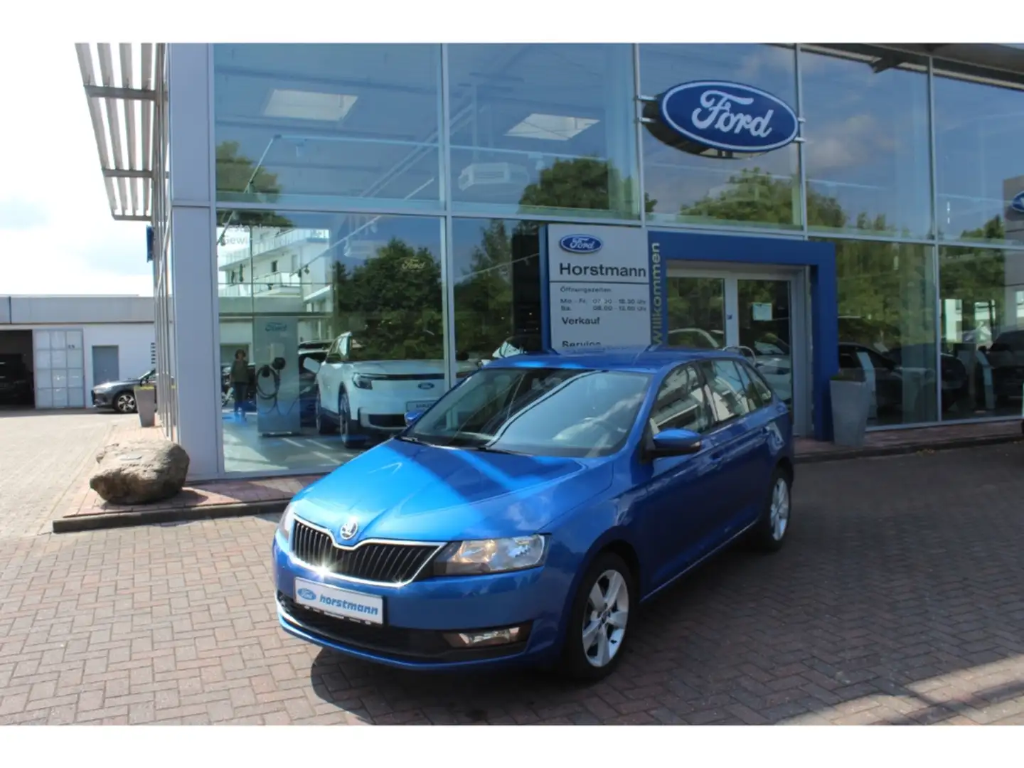 Skoda Rapid/Spaceback SPACEBACK COOL EDITION, LM, KLIMA, PDC, MET Blau - 1