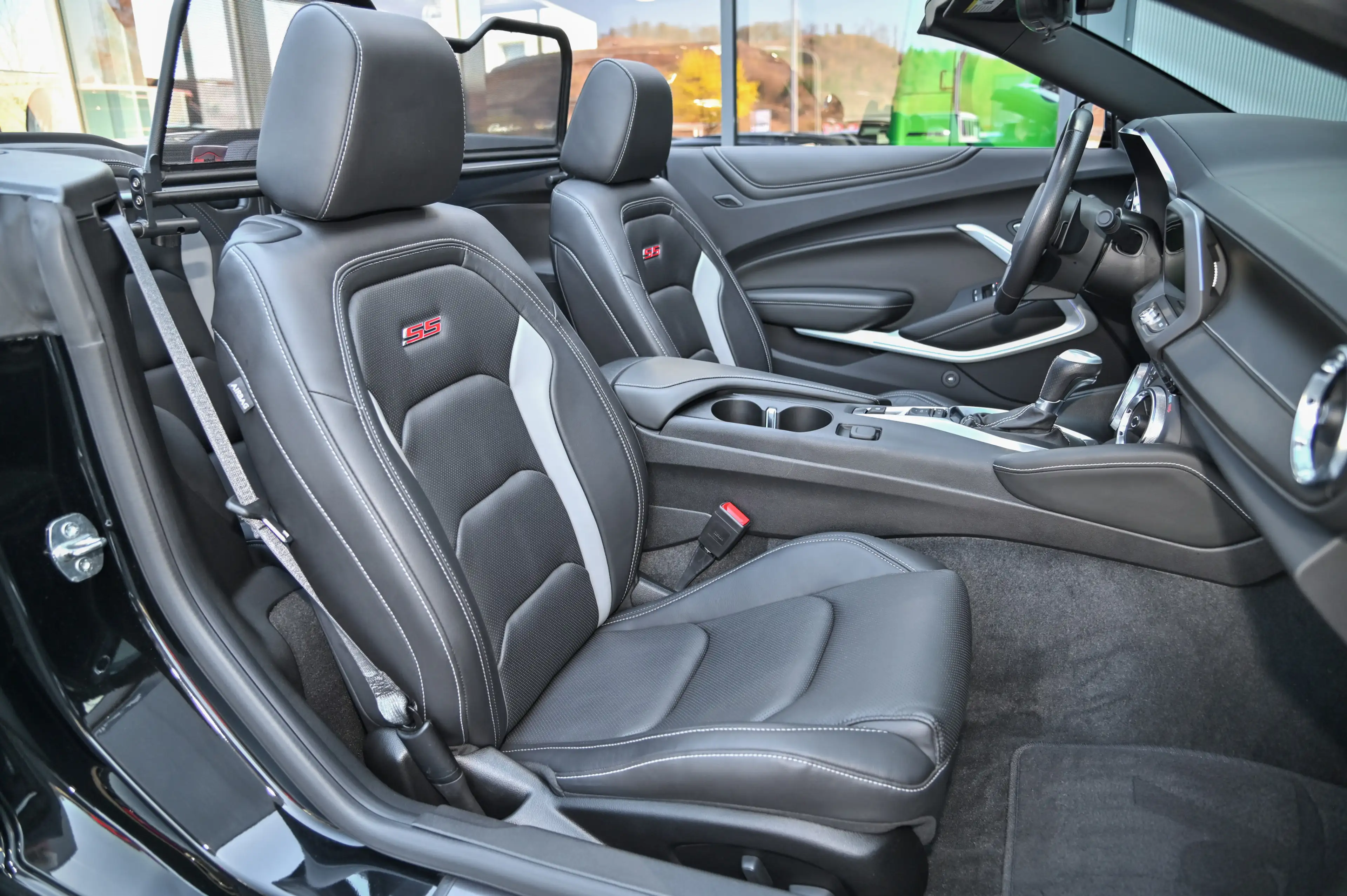 Chevrolet Camaro Cabrio 6.2 V8 10-Gang Aut. *Klappenabgas* — photo 13