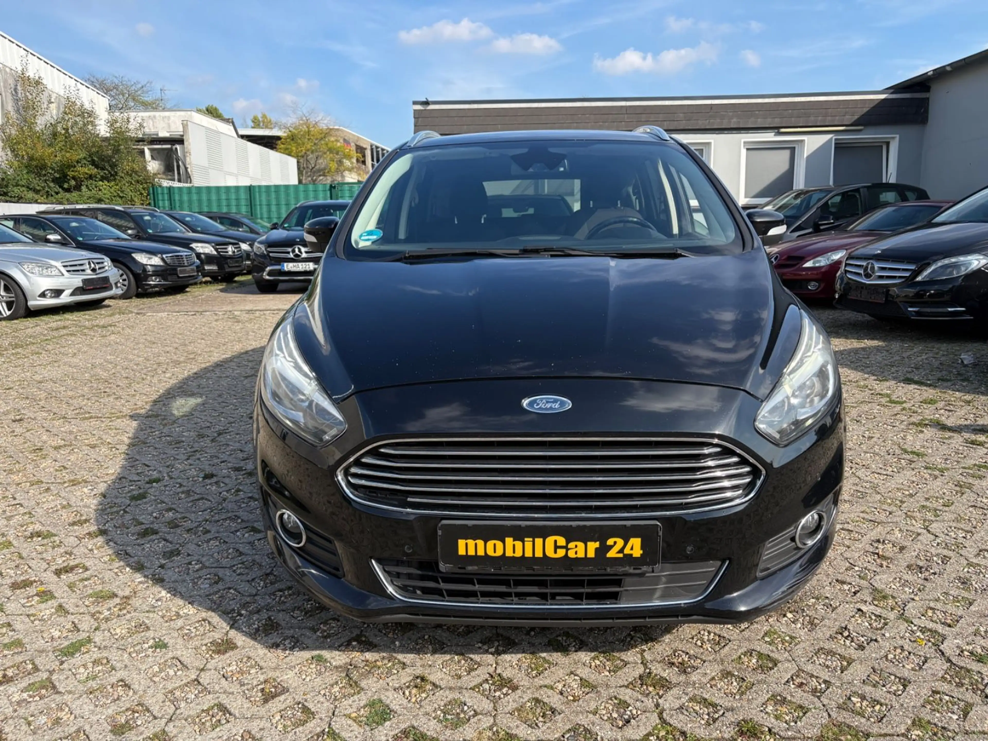 Ford S-Max Titanium AUTOMATIK NAVI ACC AHK TOP — photo 9