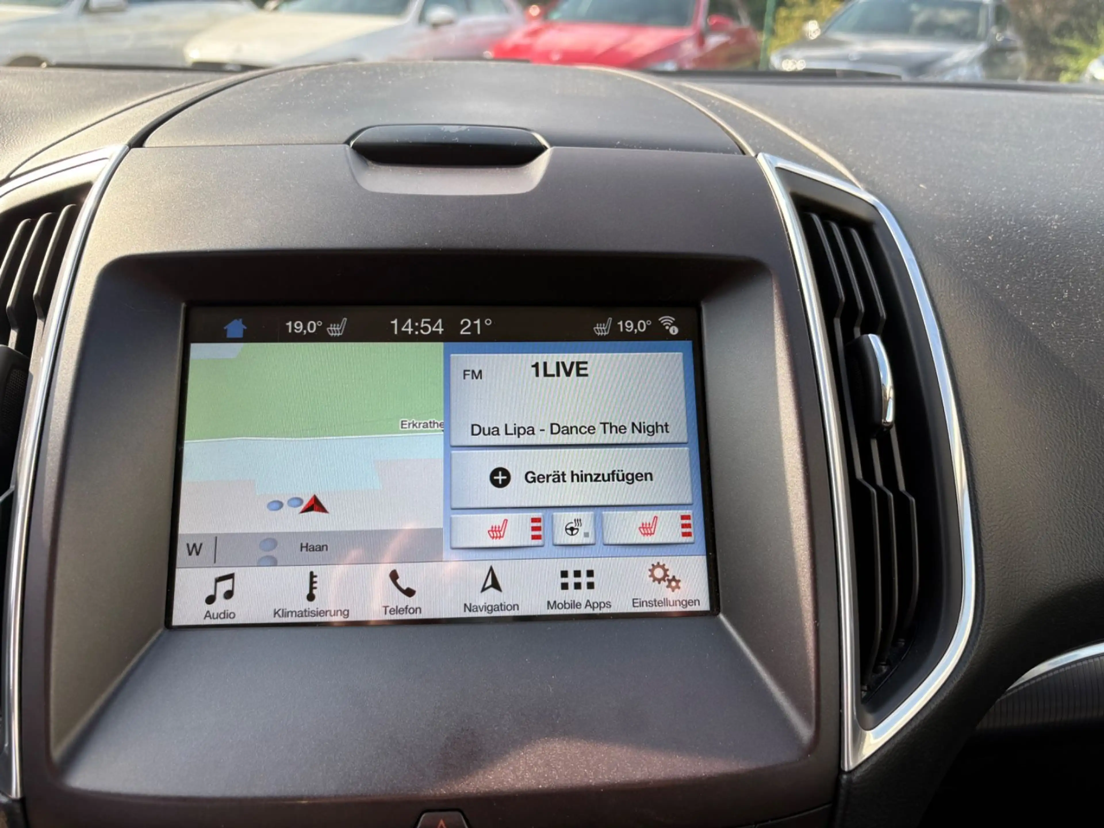 Ford S-Max Titanium AUTOMATIK NAVI ACC AHK TOP — photo 21