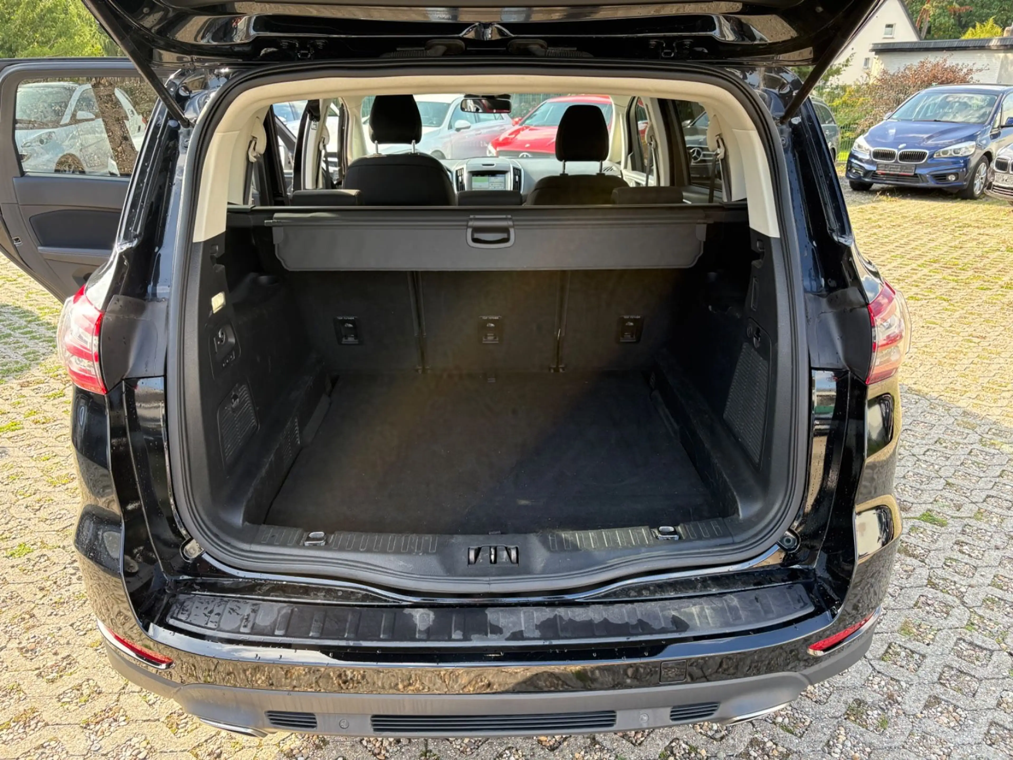 Ford S-Max Titanium AUTOMATIK NAVI ACC AHK TOP — photo 15