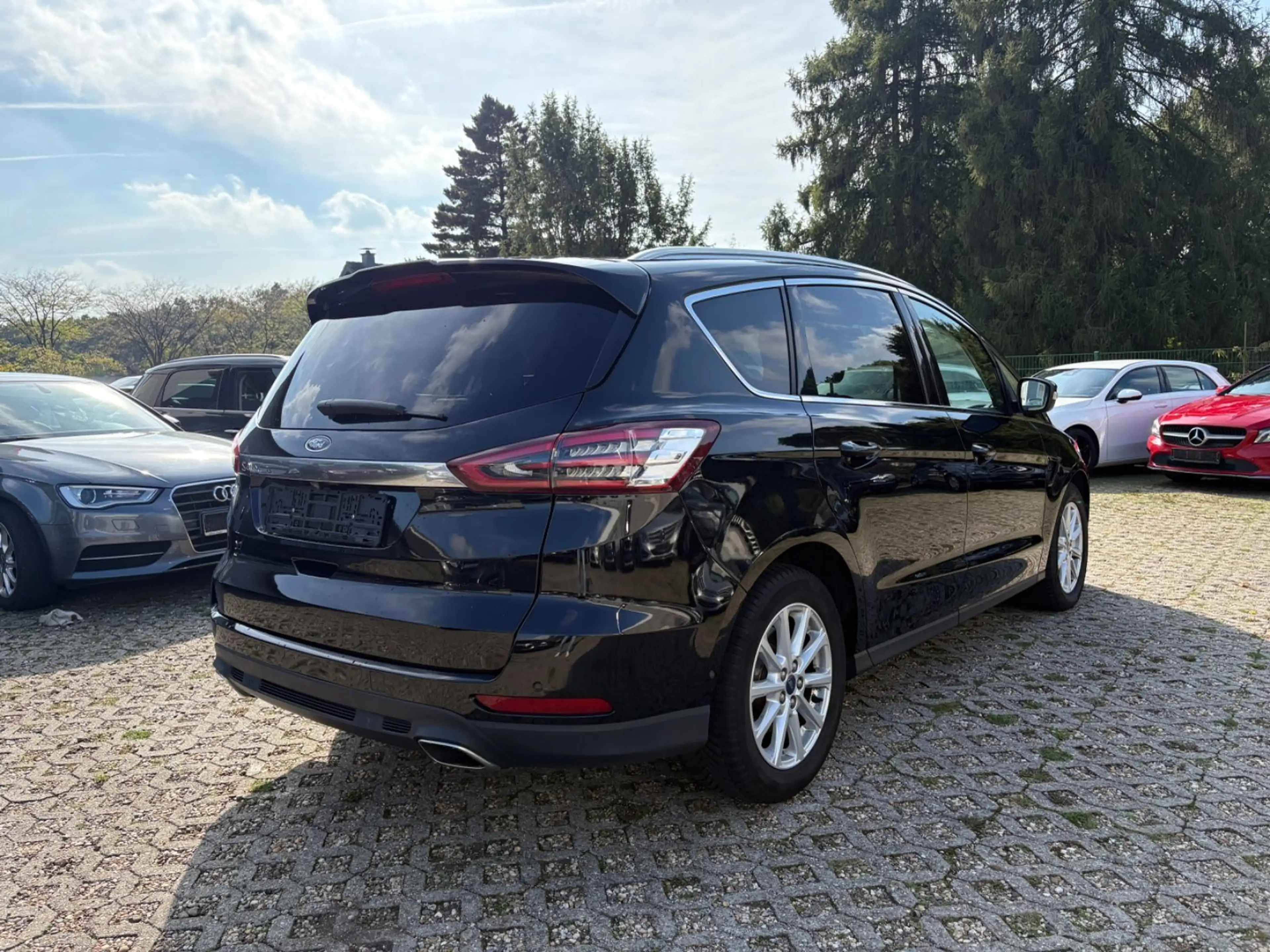 Ford S-Max Titanium AUTOMATIK NAVI ACC AHK TOP — photo 8