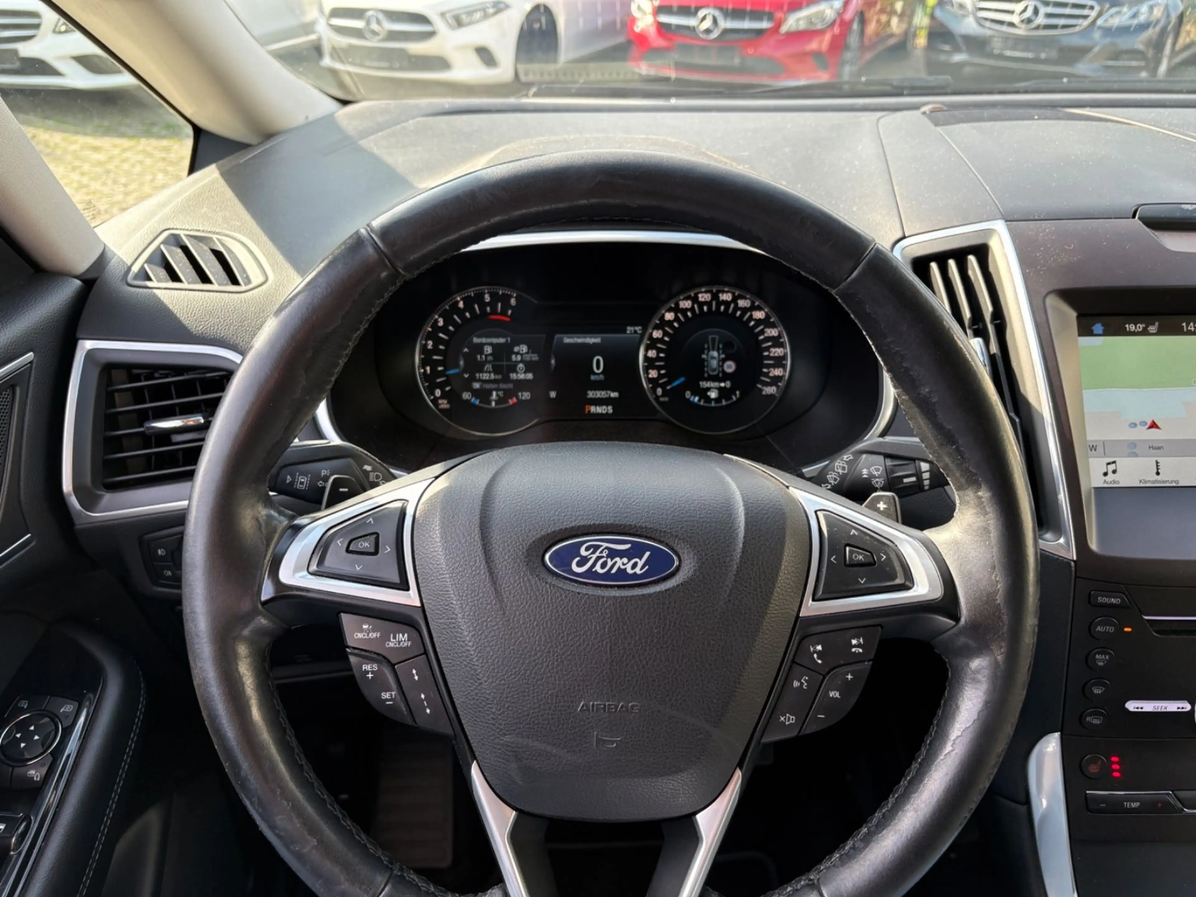 Ford S-Max Titanium AUTOMATIK NAVI ACC AHK TOP — photo 22