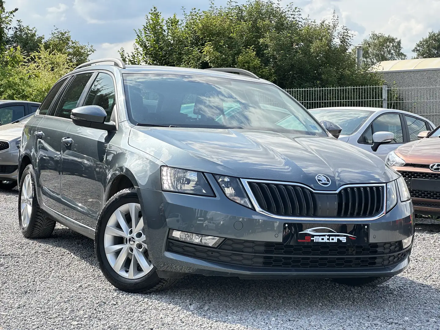 Skoda Octavia • TRES PROPRE • AUTOMATIQUE • Grijs - 1
