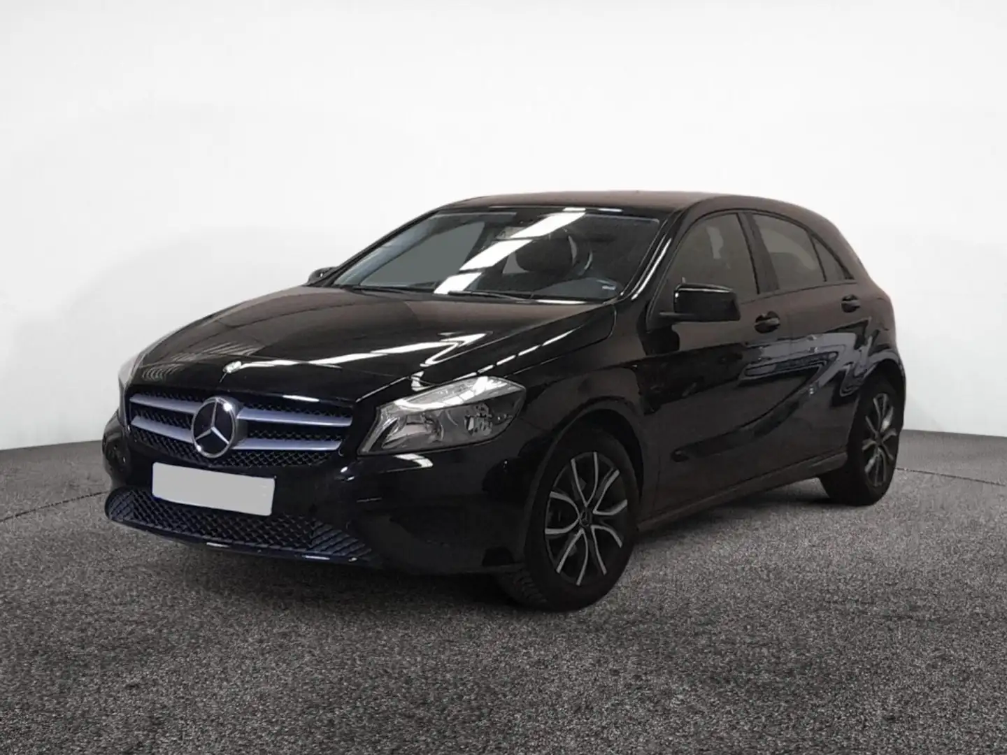 Mercedes-Benz A 180 BE AMG Sport Negro - 2