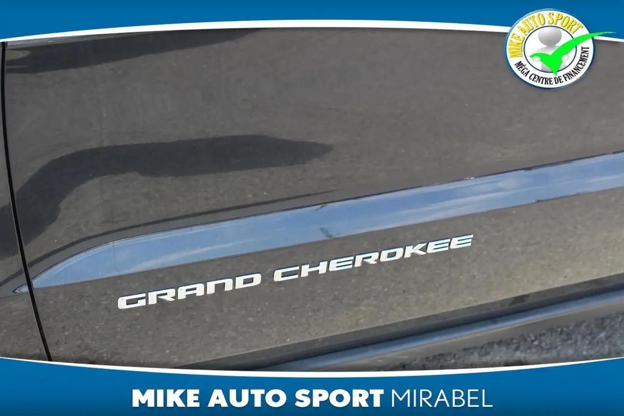 Jeep Grand Cherokee снимка Jeep Grand Cherokee