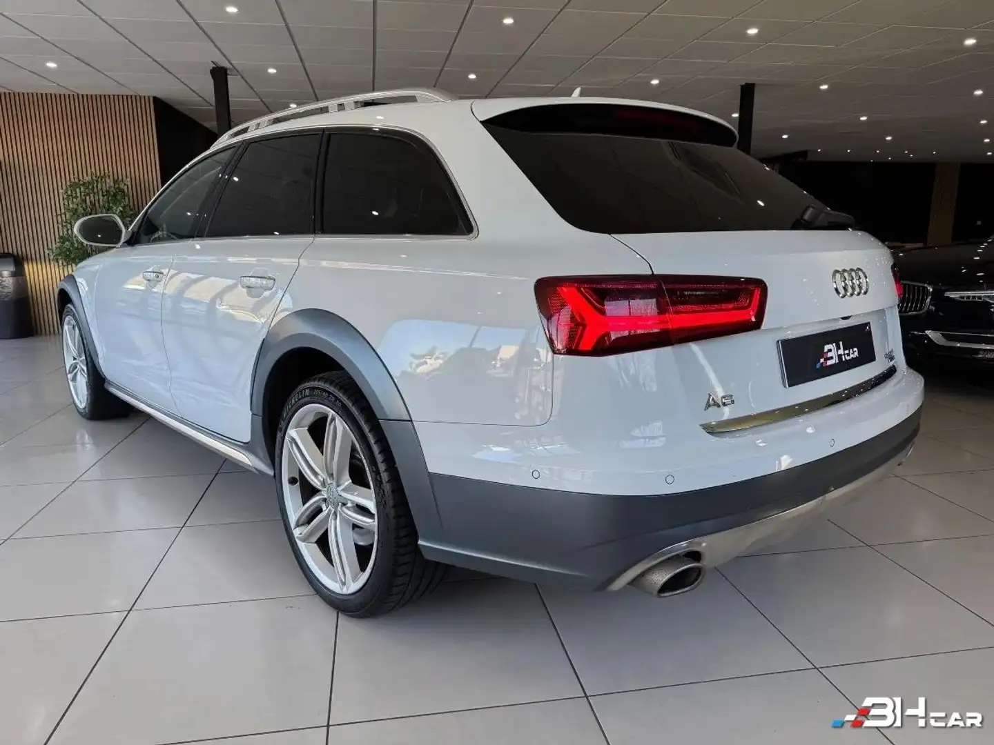 Audi A6 allroad 3.0 TDI 320 CH AVUS QUATTRO CAM360 GARANTIE 1 AN Schwarz - 2