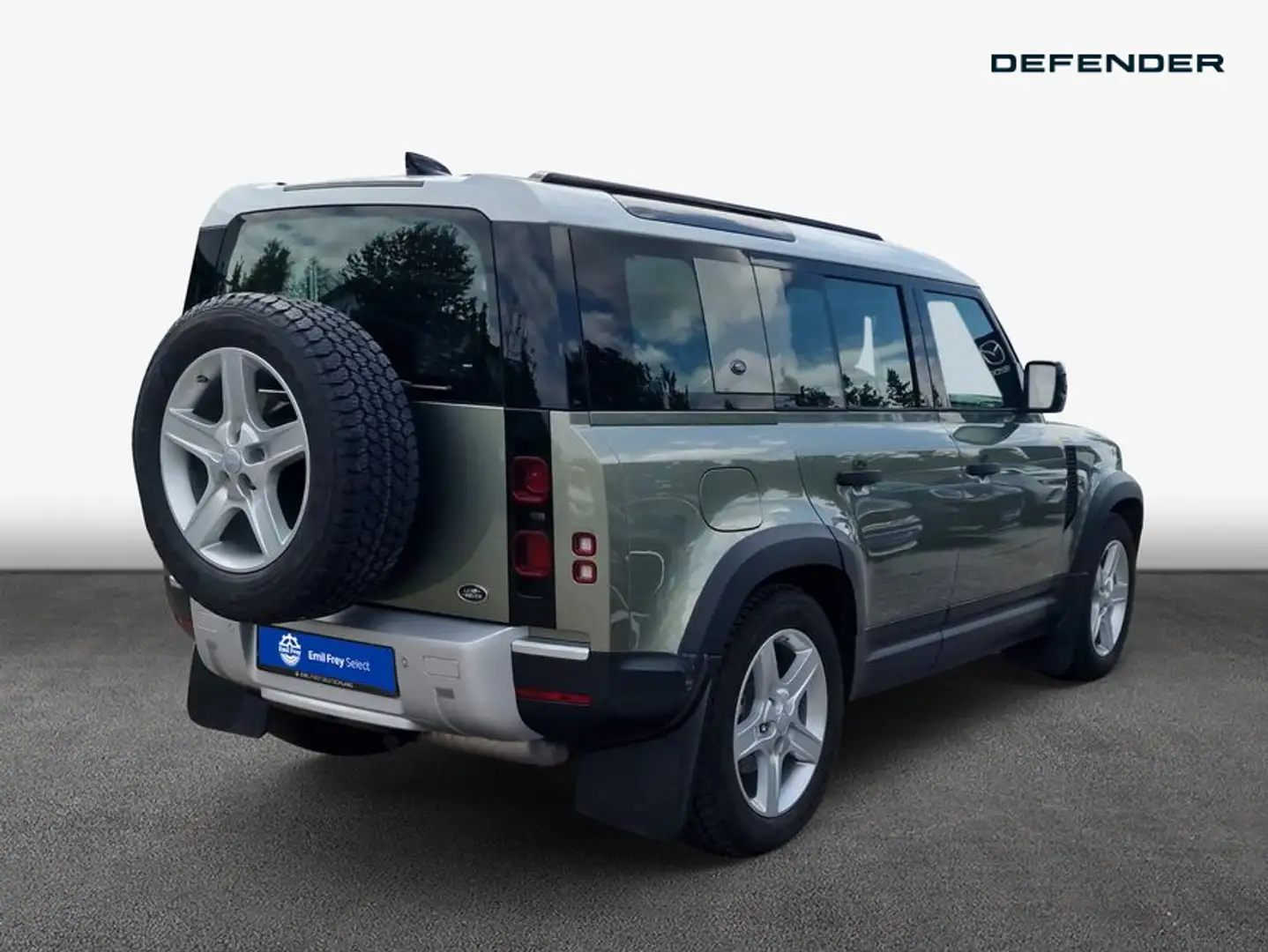 Land Rover Defender 110 D240 S Groen - 2