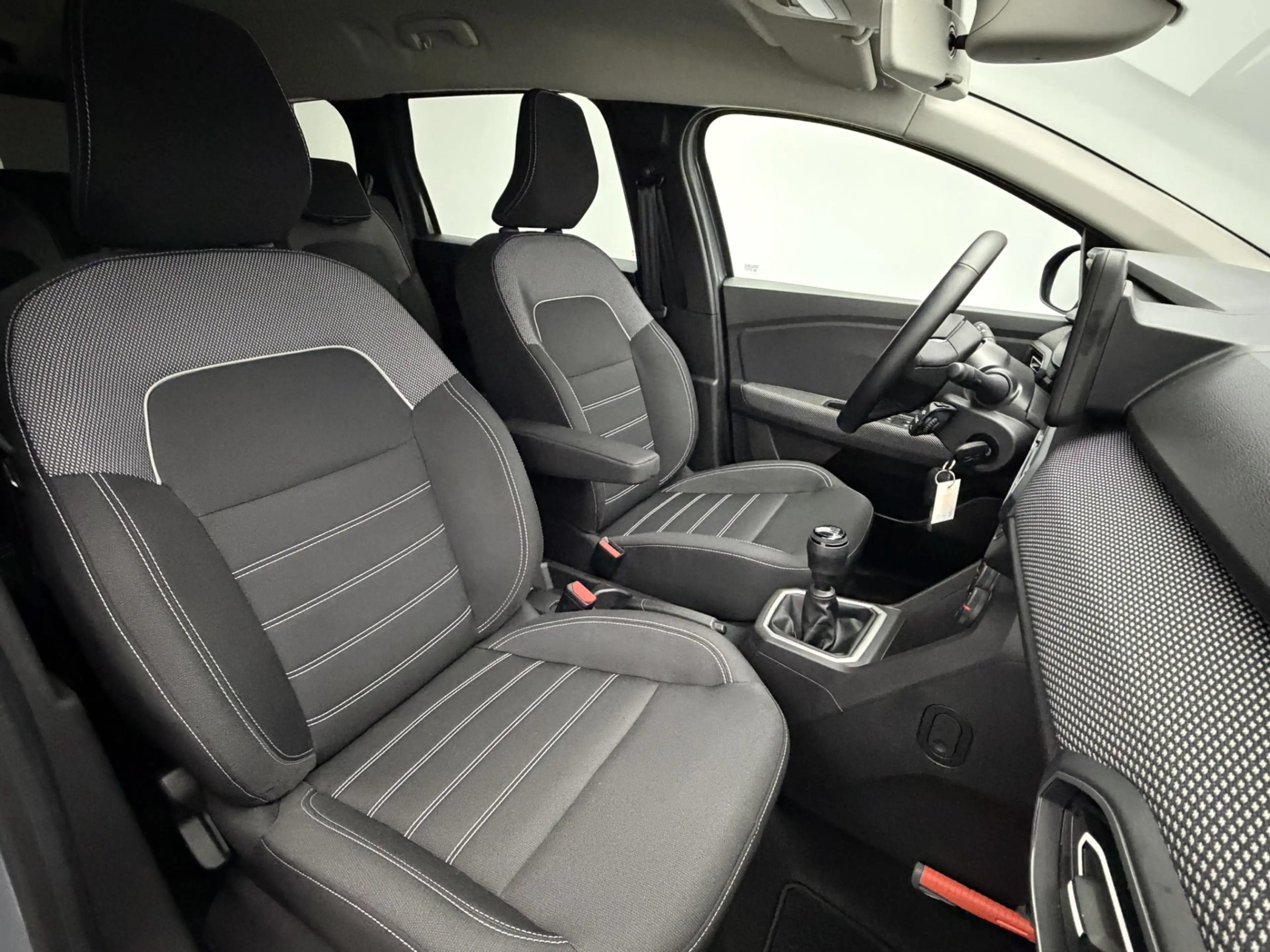 Dacia Jogger 1.0 TCe 110 Expression 111PK | 7 Persoons | Carpla — photo 14