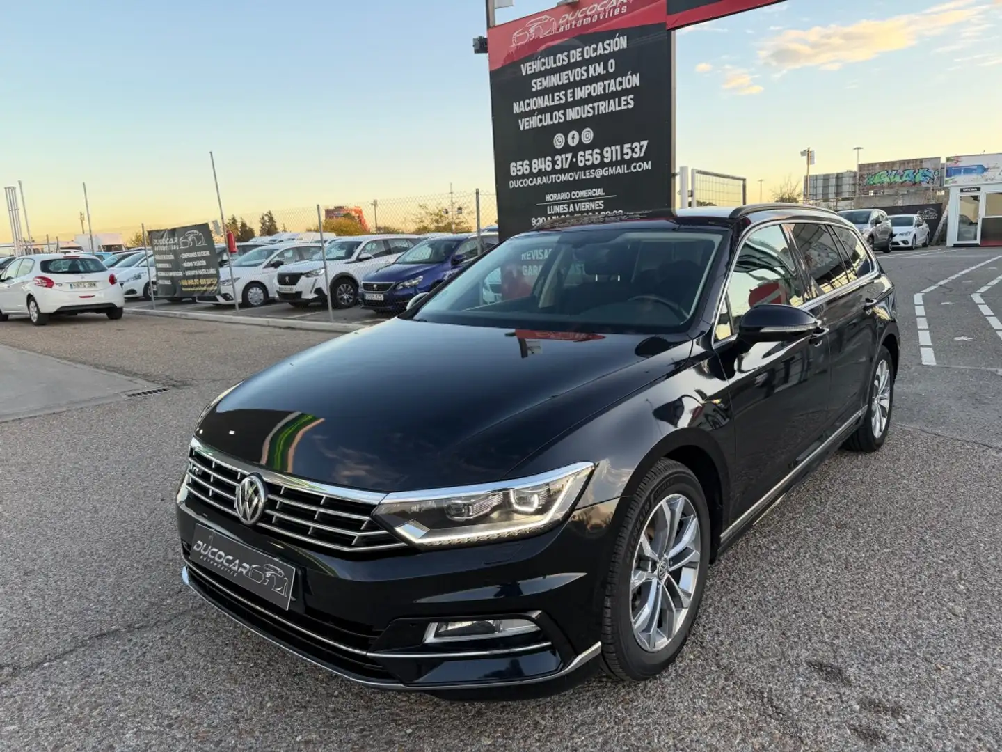 Volkswagen Passat Variant 2.0TDI EVO Executive DGS7 110kW Negro - 2