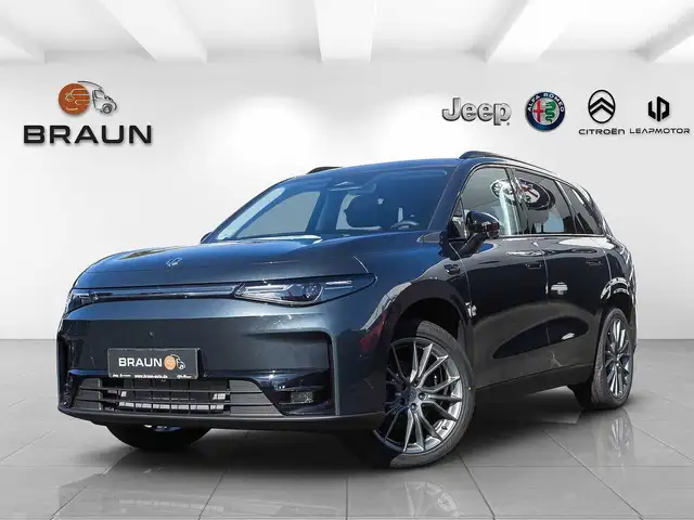 Leapmotor C10