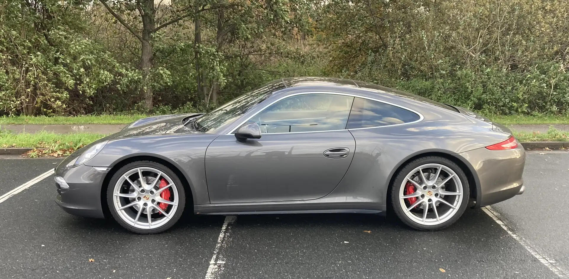 Porsche 911 4S Grau - 1